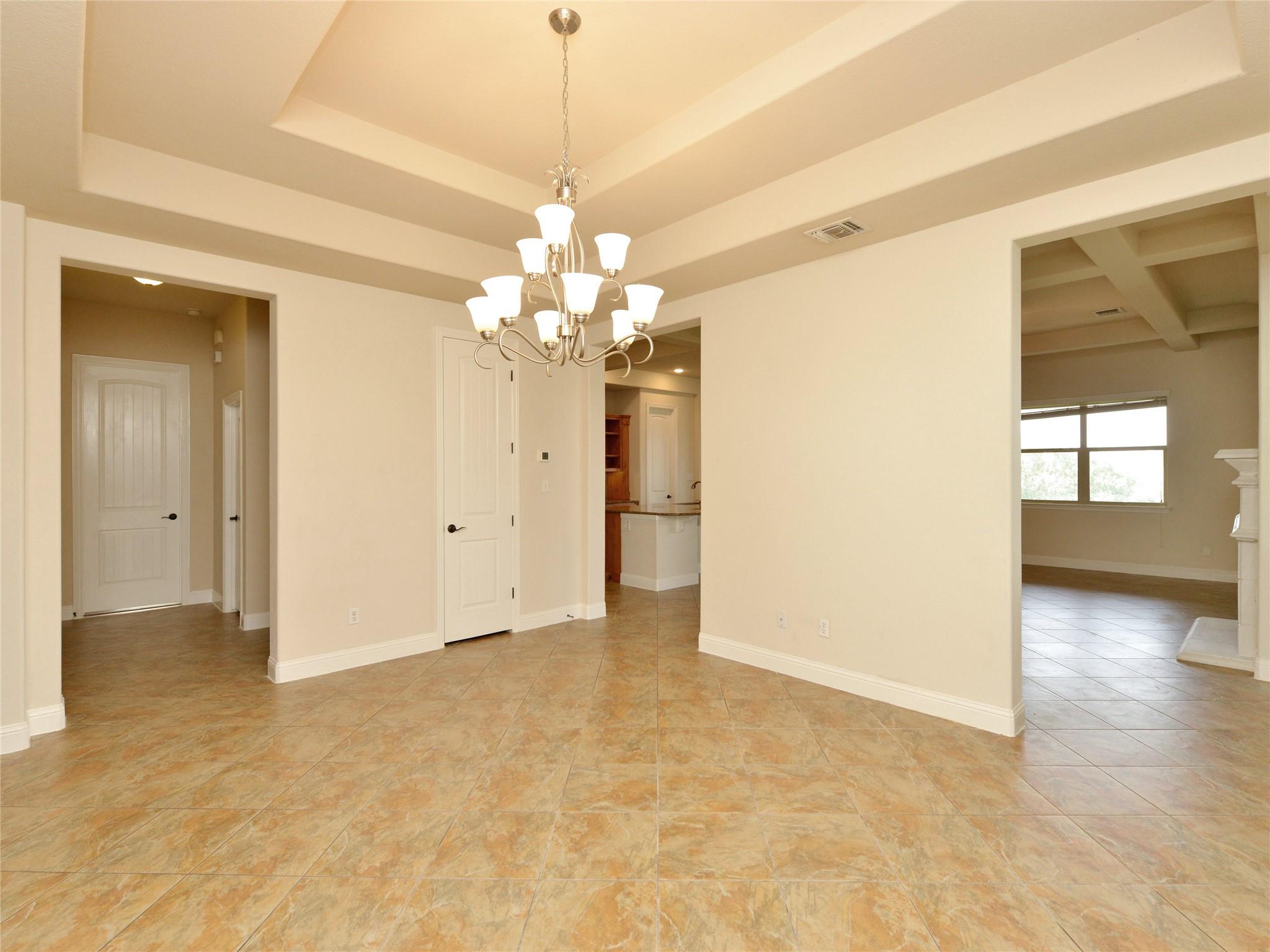315 Bonaire Ct Property Photo 10
