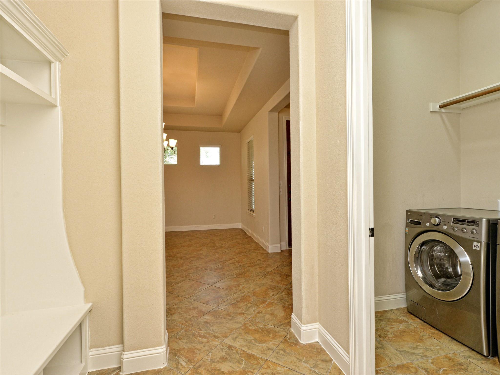 315 Bonaire Ct Property Photo 17