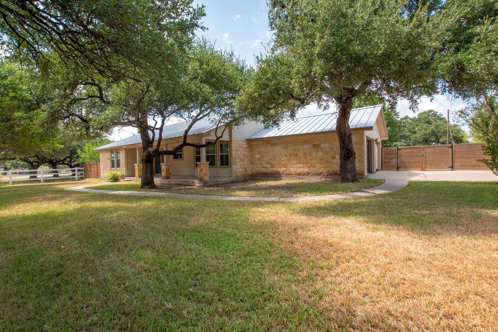 410 W Fm 243 None Property Photo 1