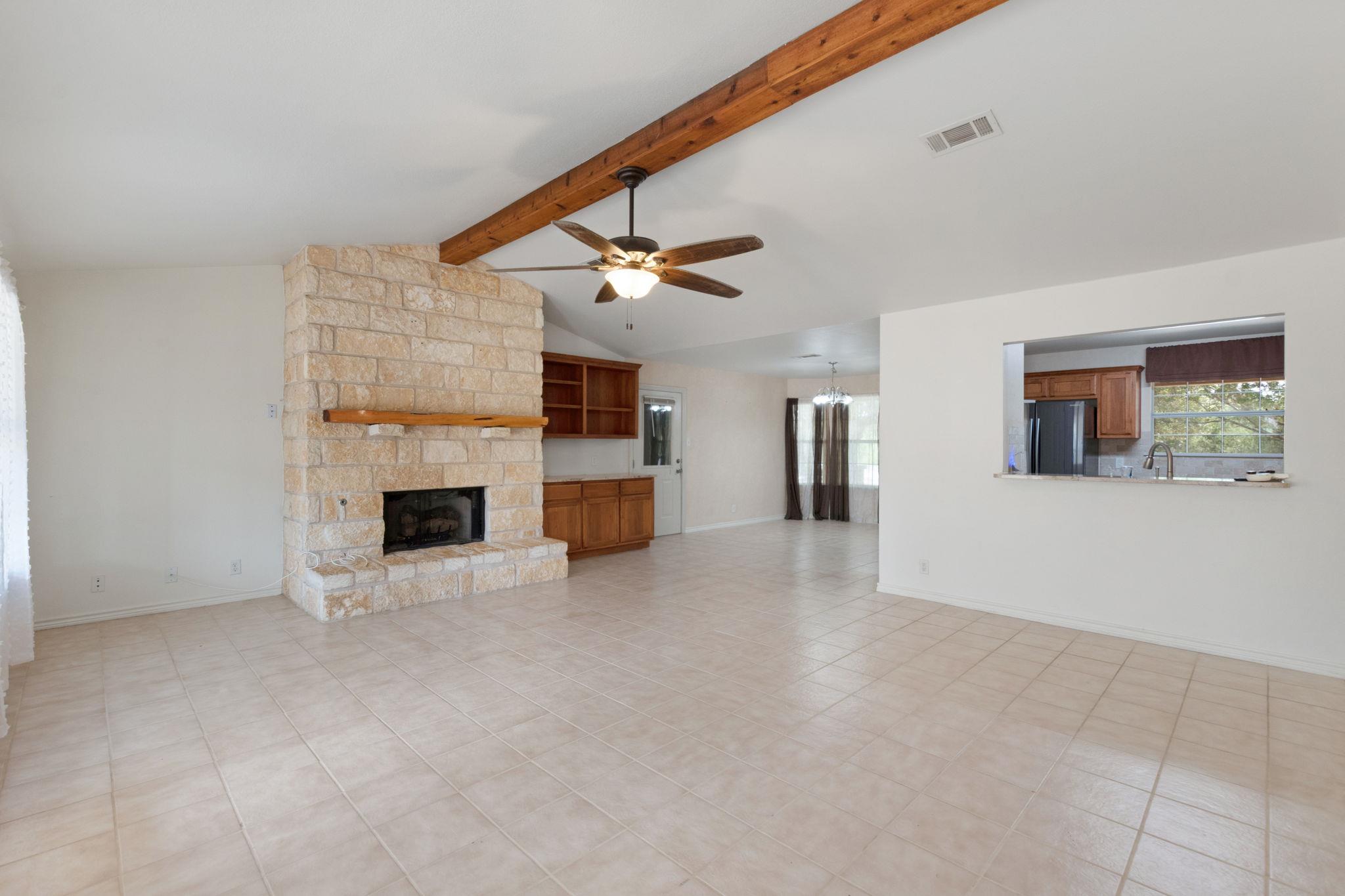 410 W Fm 243 None Property Photo 18