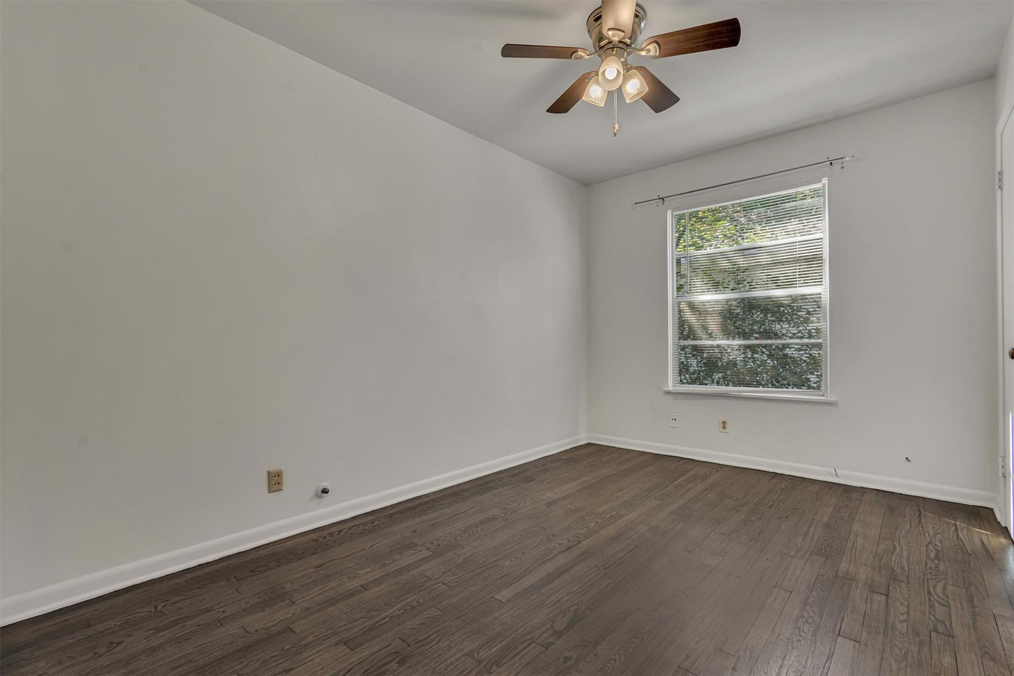 5408 Joe Sayers Ave Property Photo 34