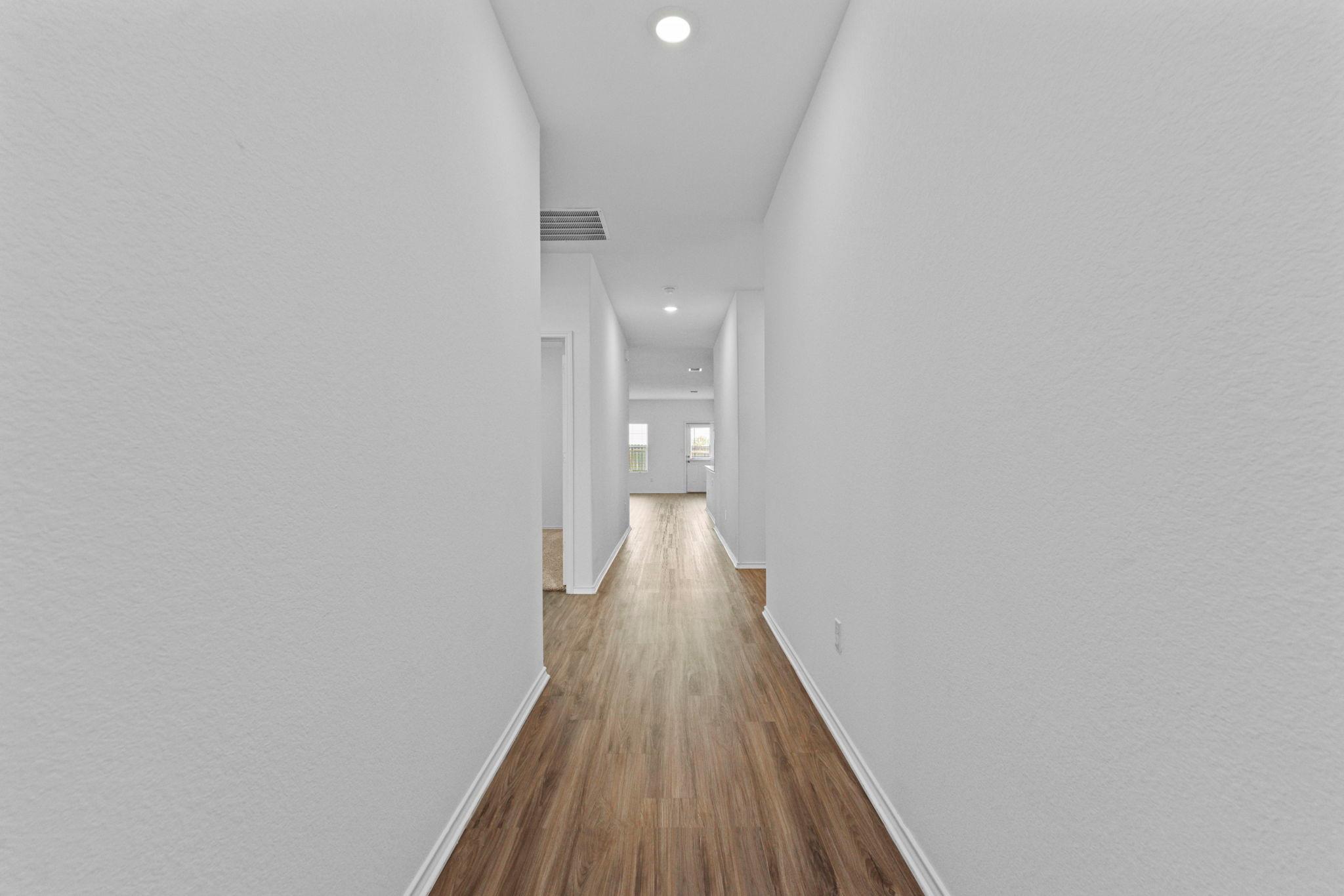 13704 Tordillo Dr Property Photo 4