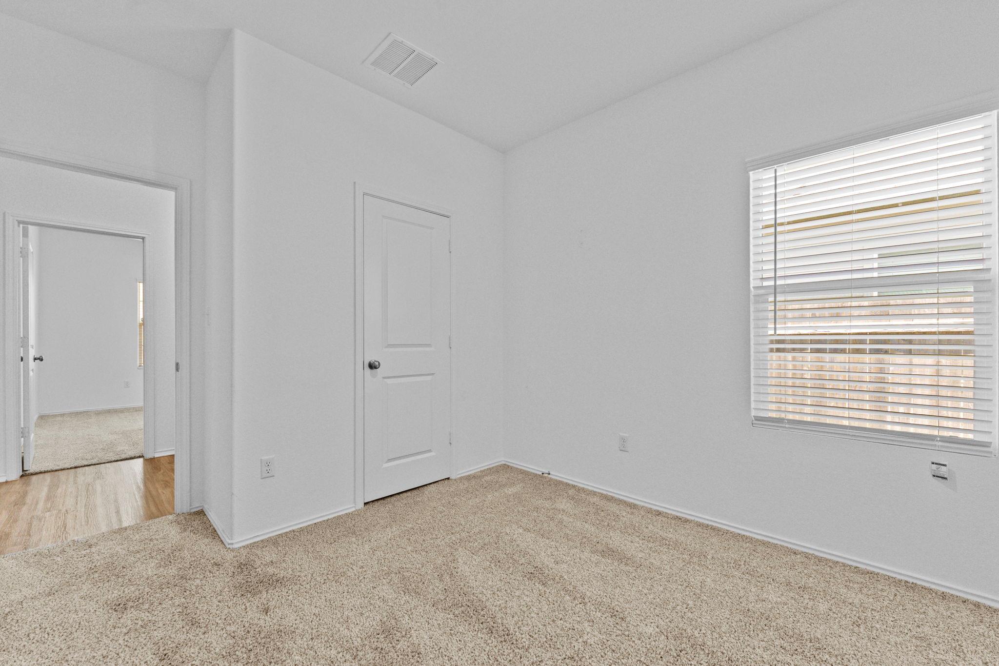 13704 Tordillo Dr Property Photo 7