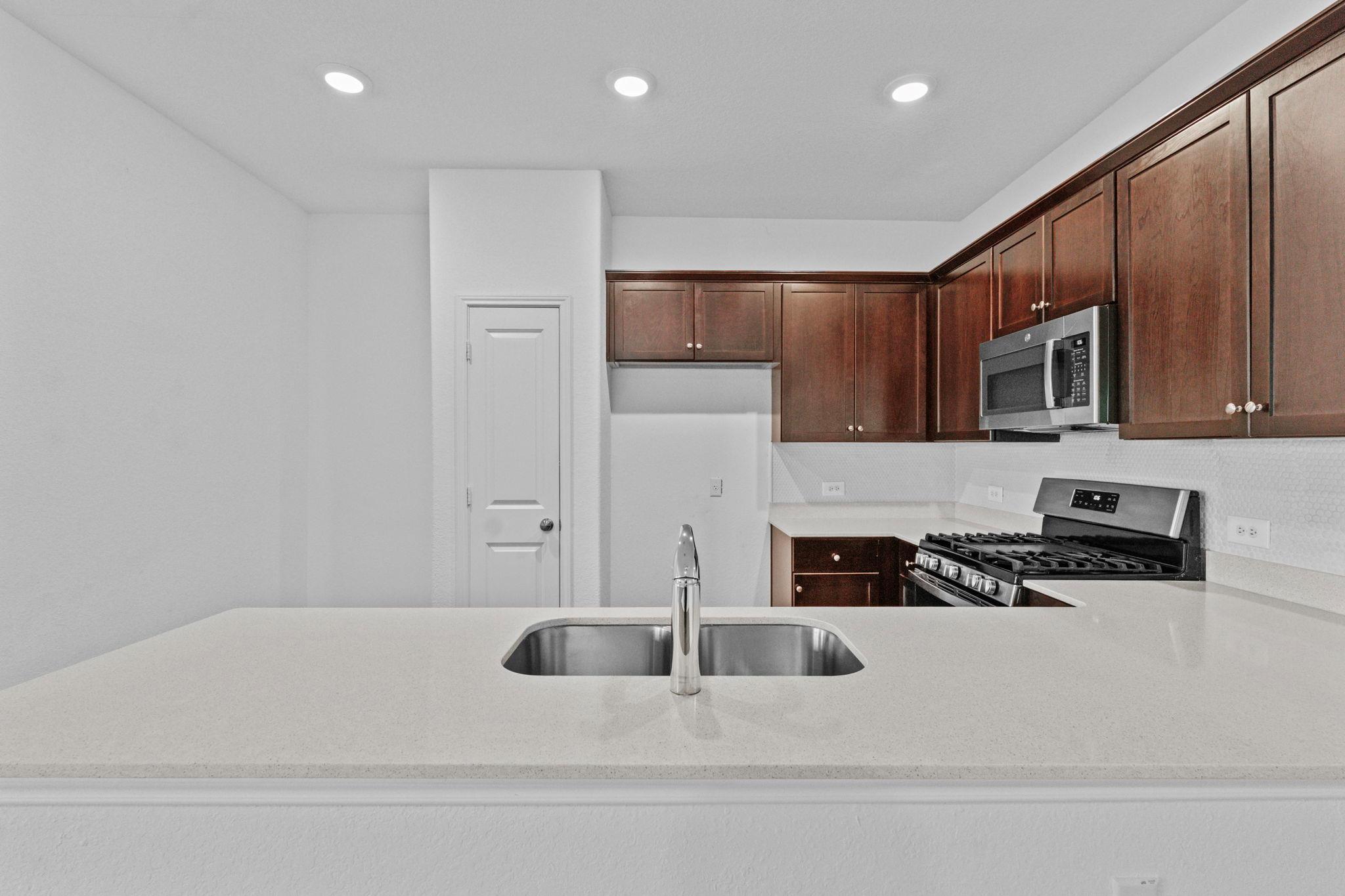 13704 Tordillo Dr Property Photo 25