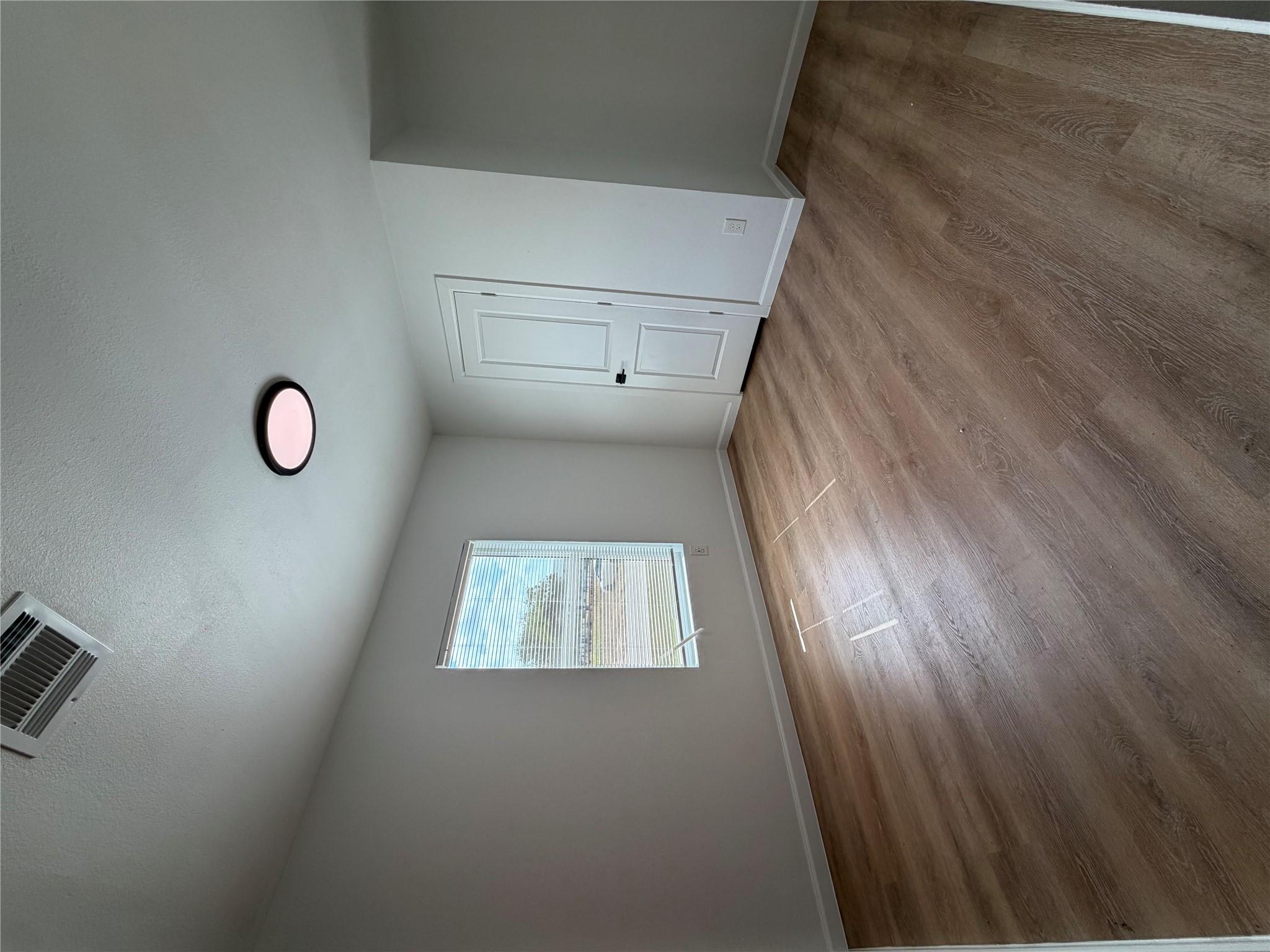 1209 Pine St Property Photo 9