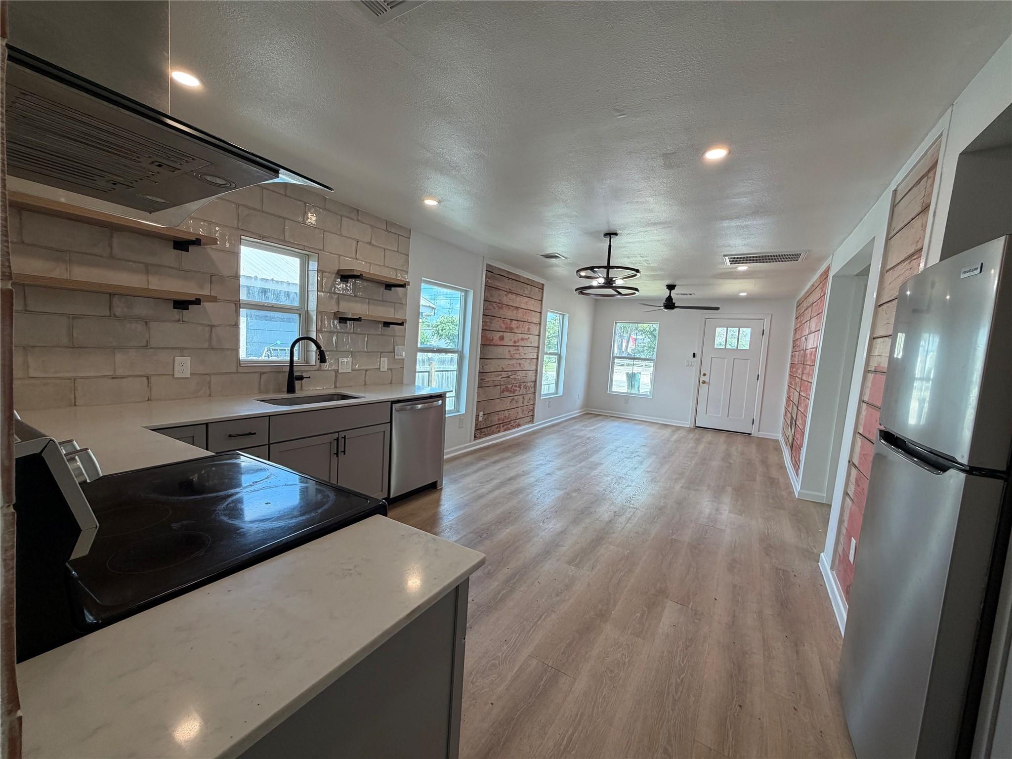 1209 Pine St Property Photo 14
