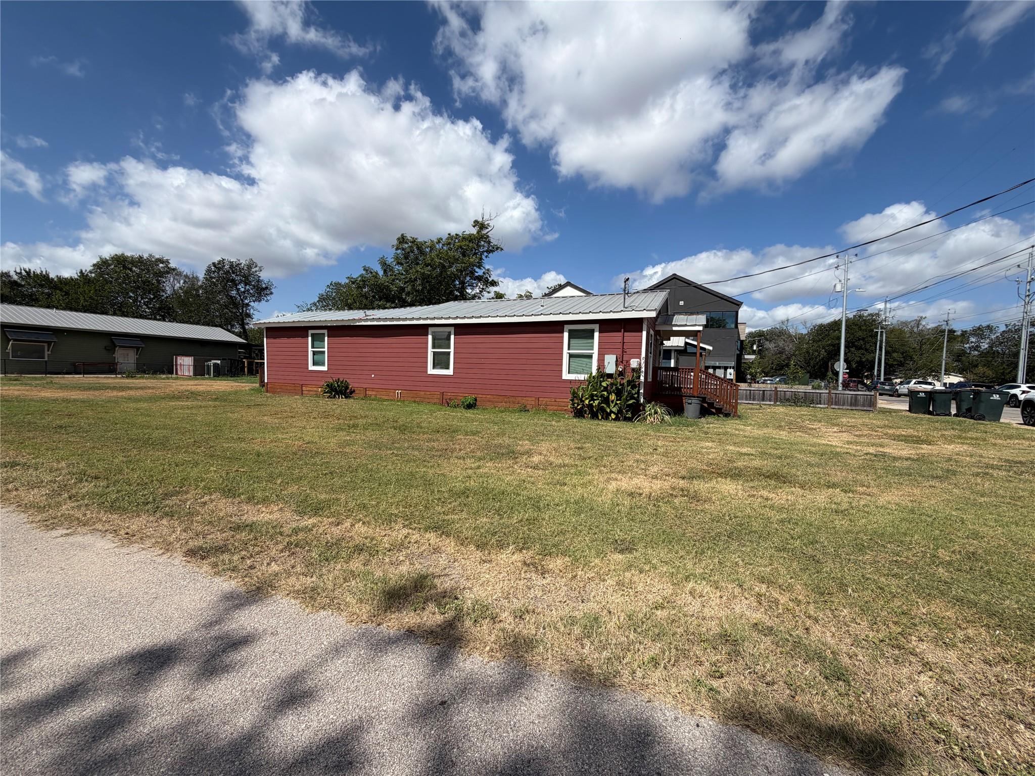 1209 Pine St Property Photo 16