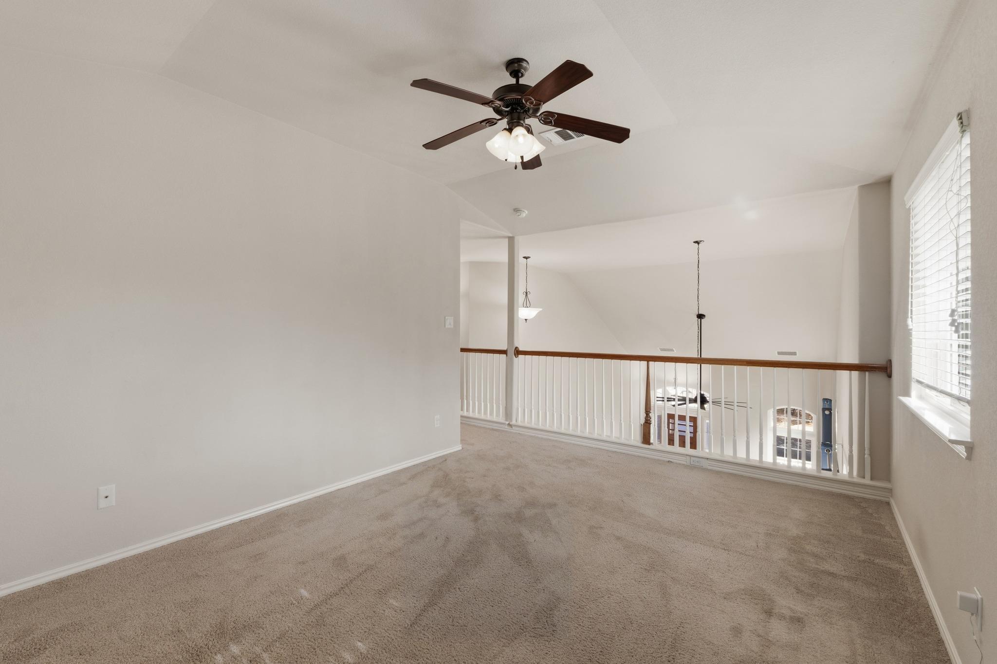 1625 Rockland Dr Property Photo 23