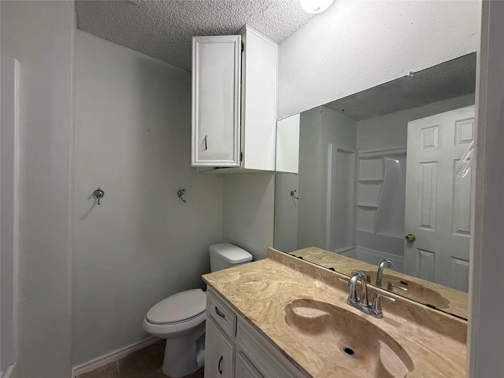 1412 Gatlinburg Dr Property Photo 10