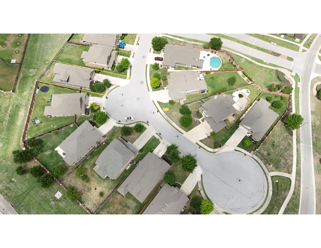 1512 Daylily Loop Property Photo 32