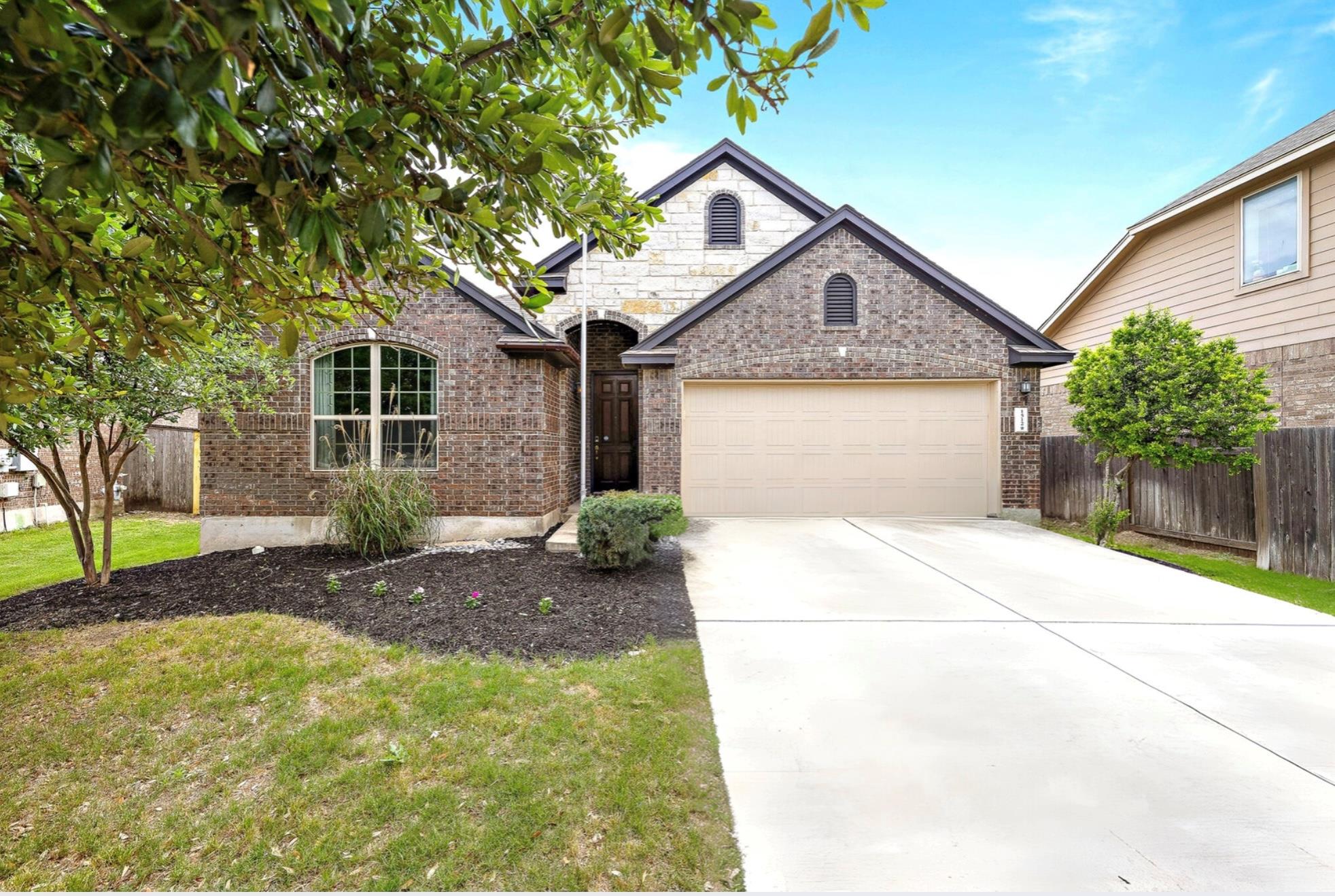 1512 Daylily Loop Property Photo 39