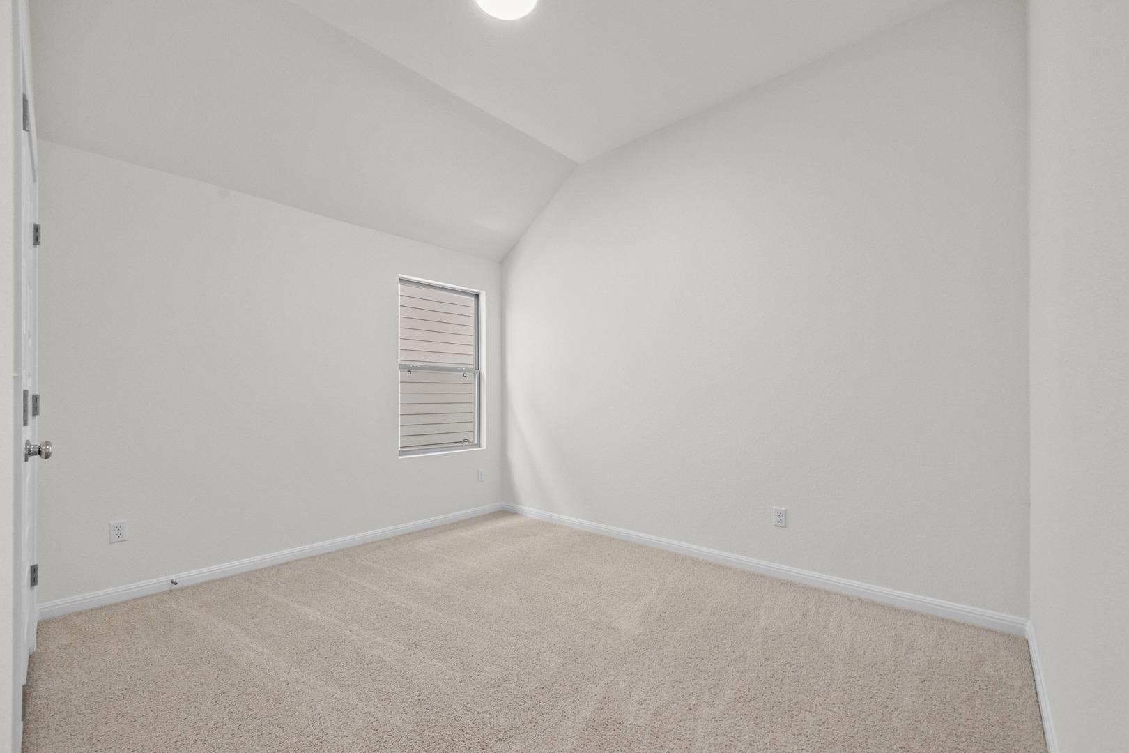 211 Hornet St Property Photo 17