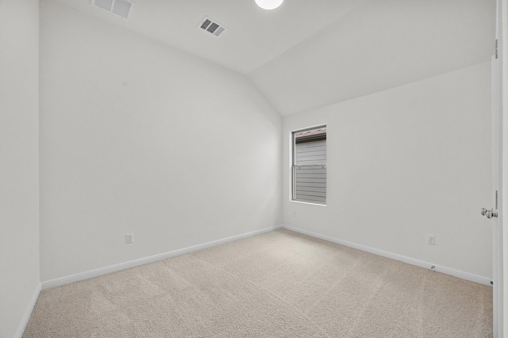 211 Hornet St Property Photo 19