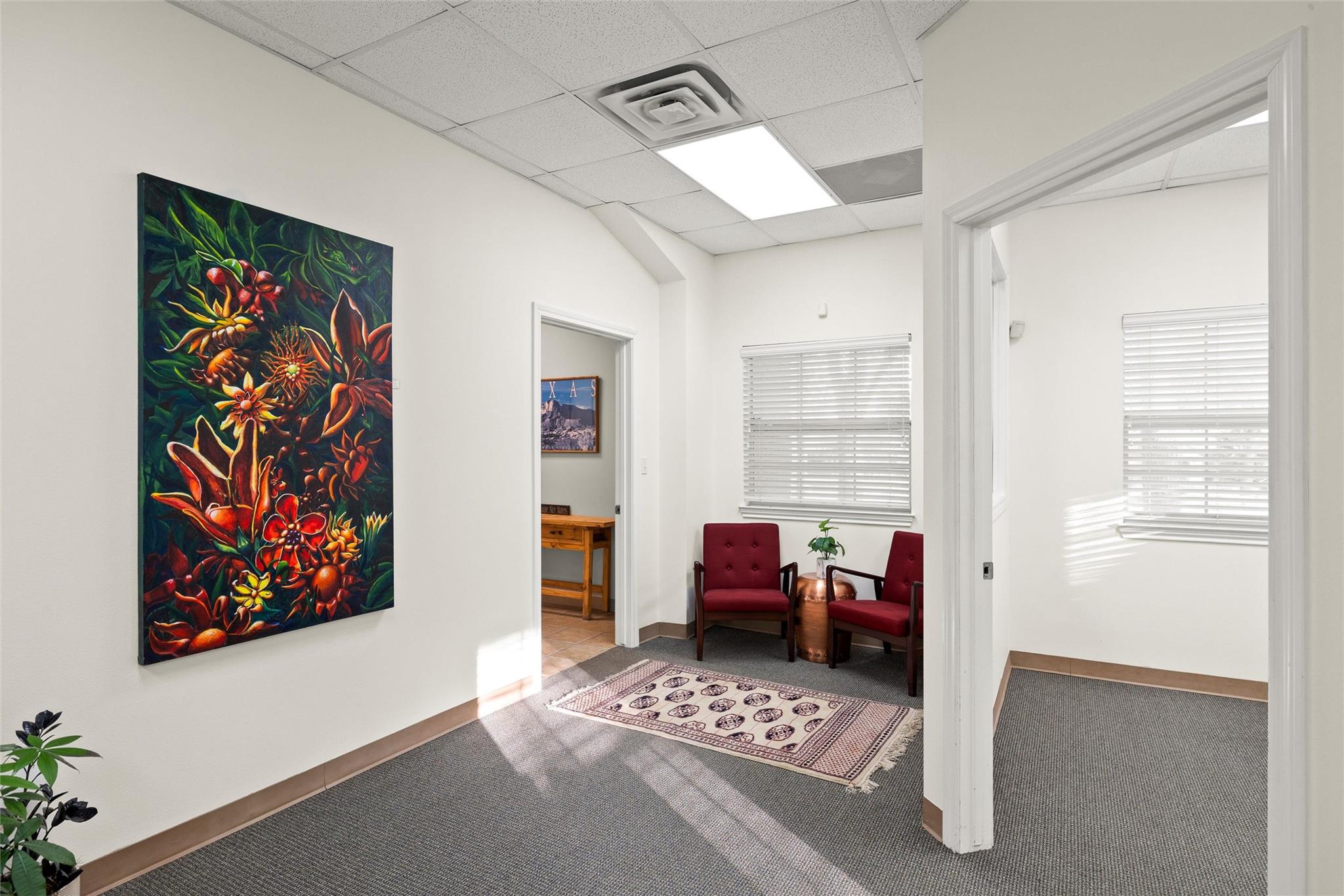 800 W Highway 290 None #d Property Photo 8
