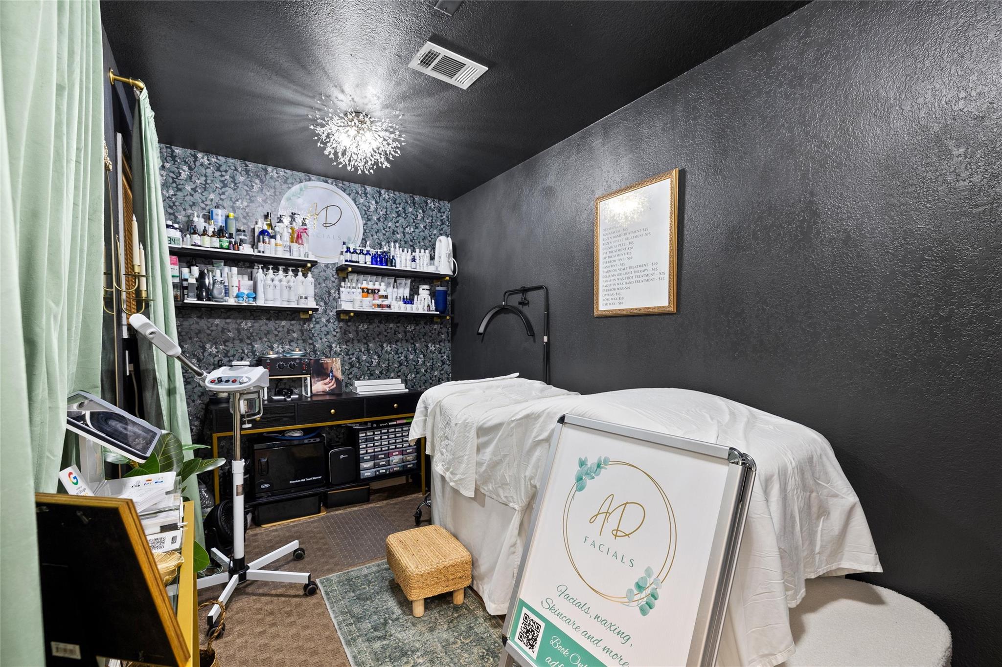 800 W Highway 290 None #d Property Photo 27