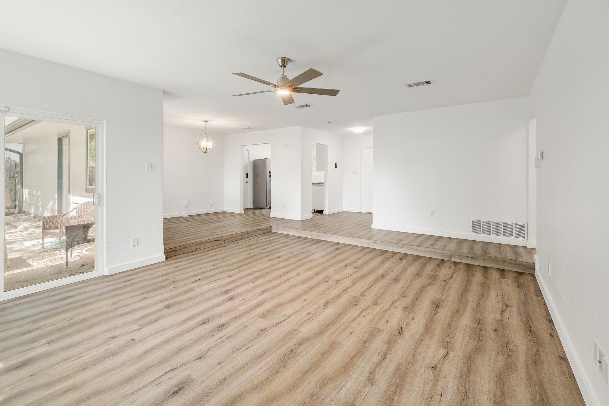 9905 Chukar Cir Property Photo 6