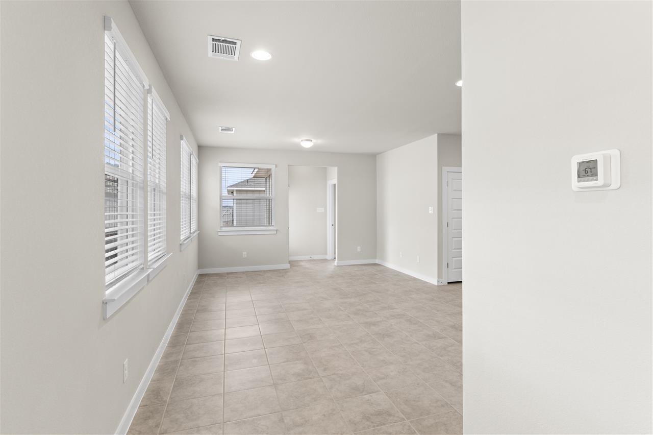 412 Hortus Dr Property Photo 19