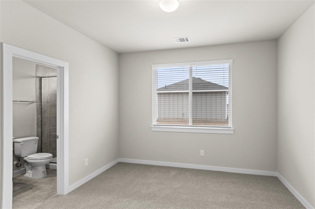 412 Hortus Dr Property Photo 25
