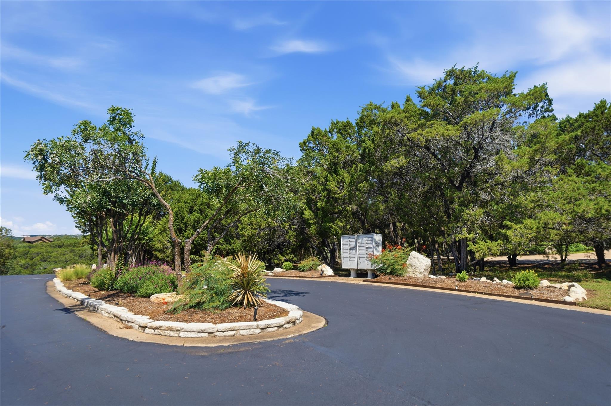 7301 Matisse Pointe Dr Property Photo 25