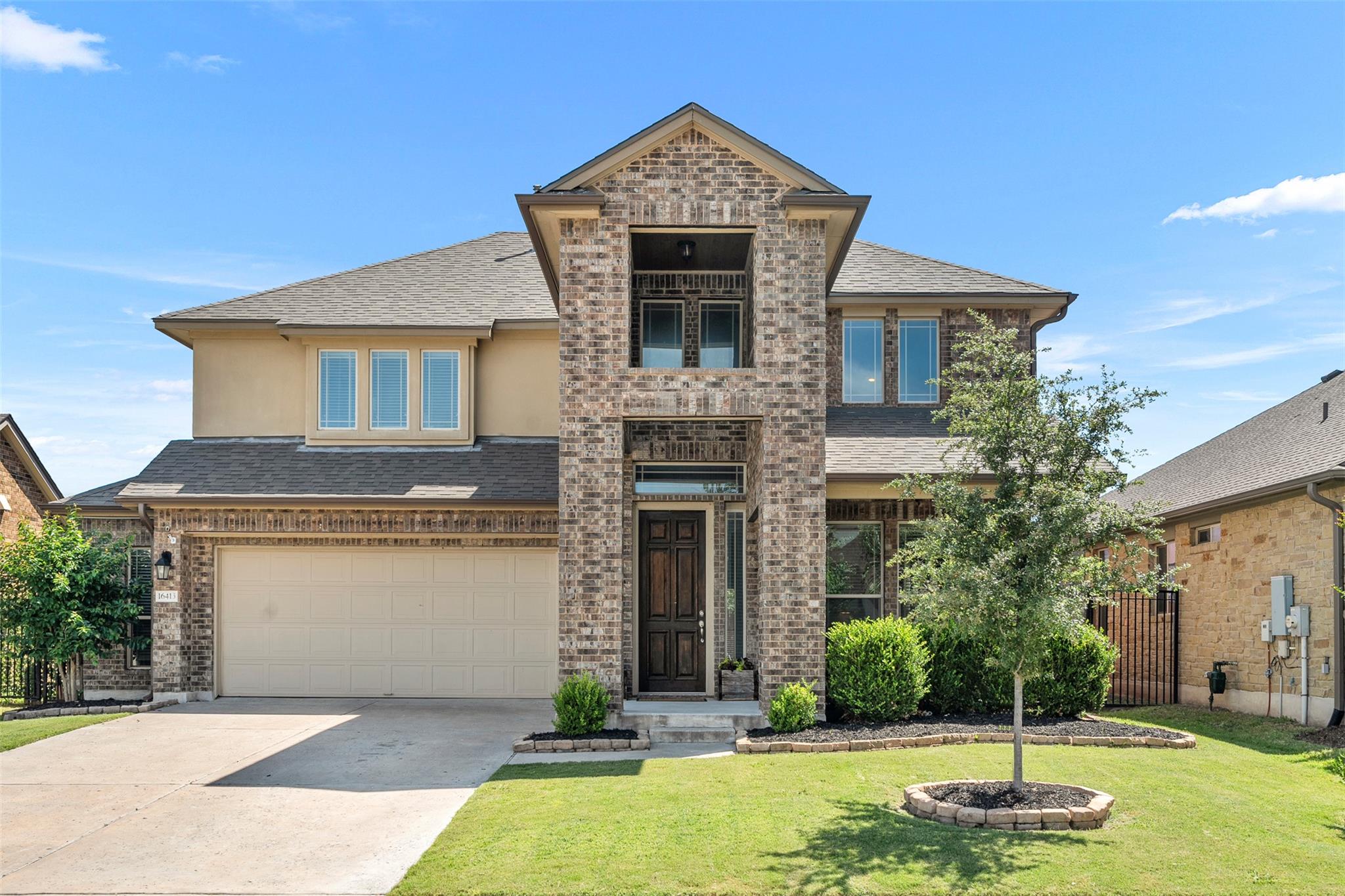 16413 Pallazo Dr Property Photo 1