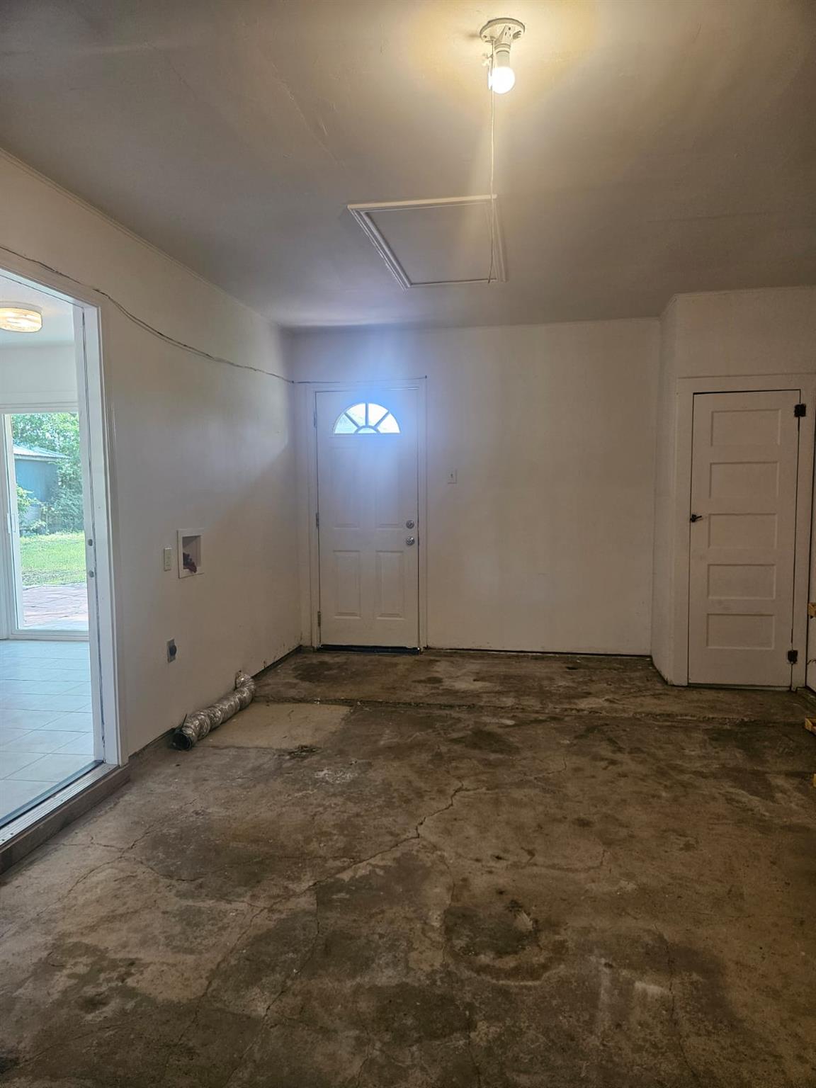 1401 Trinity St Property Photo 27