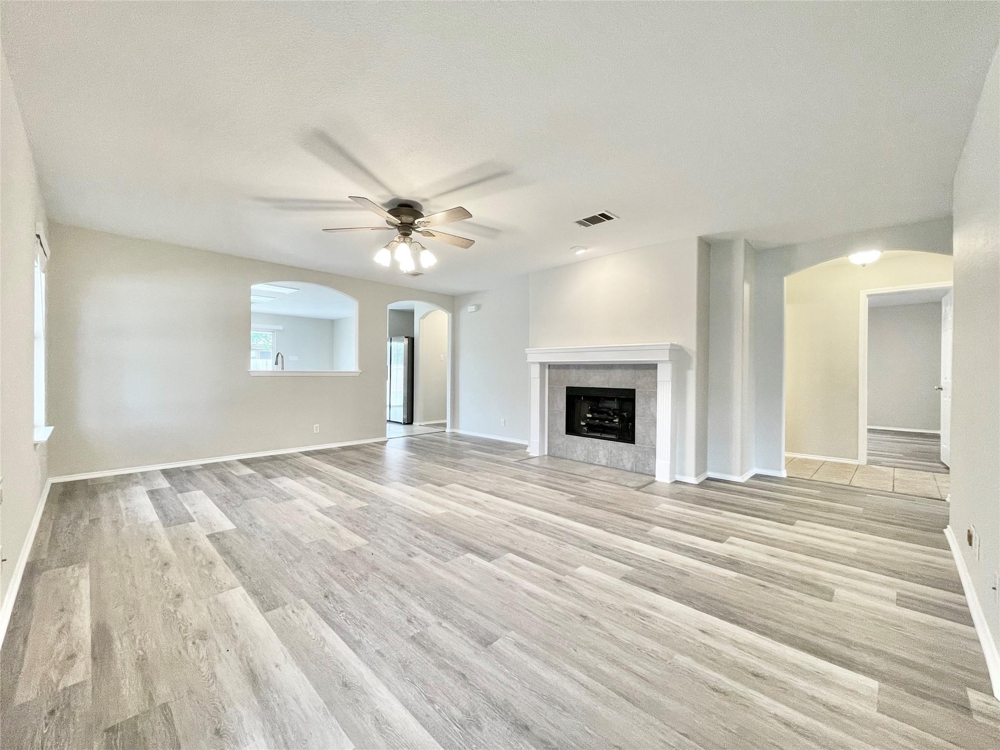 1909 Horizon Park Blvd Property Photo 9