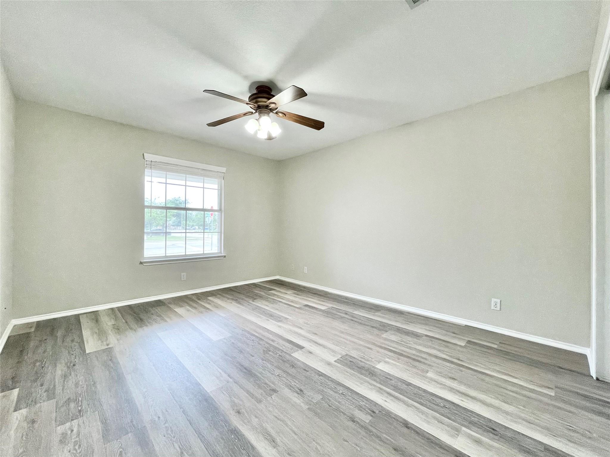 1909 Horizon Park Blvd Property Photo 32