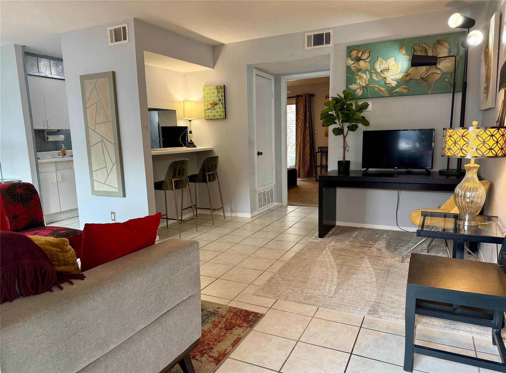 500 E Riverside Dr E #149 Property Photo 10