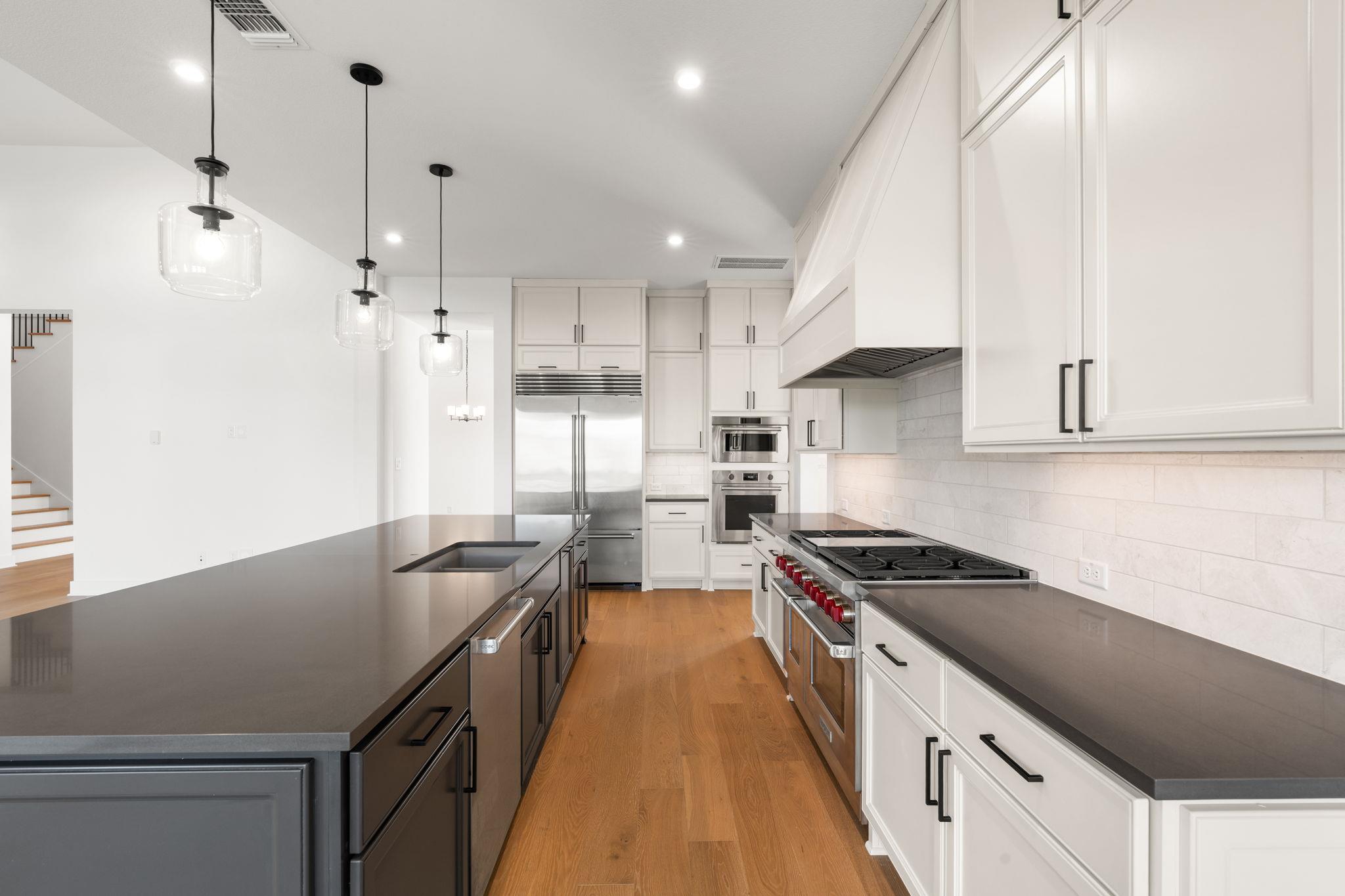3733 Salento Cv Property Photo 8