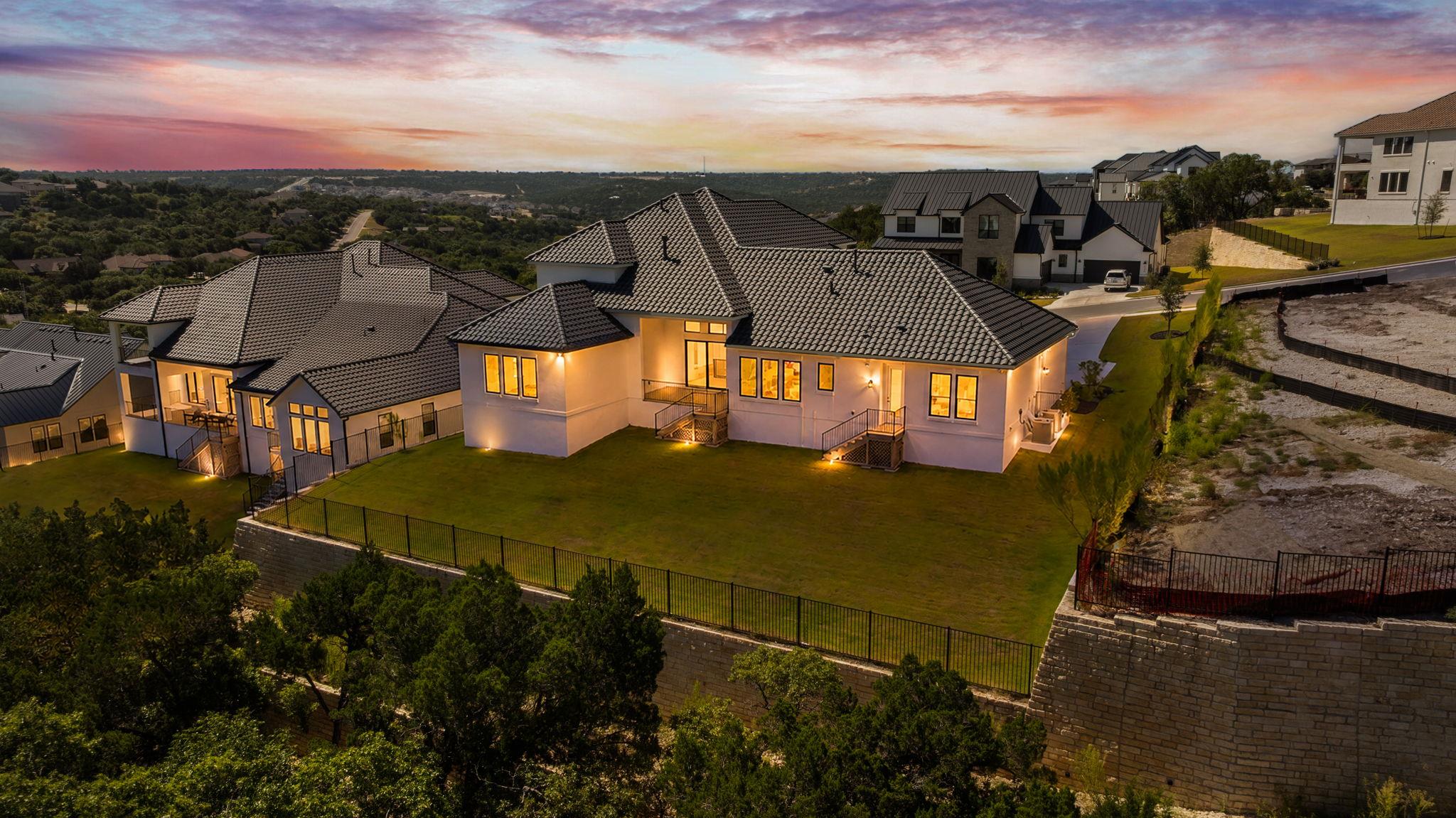 3733 Salento Cv Property Photo 38