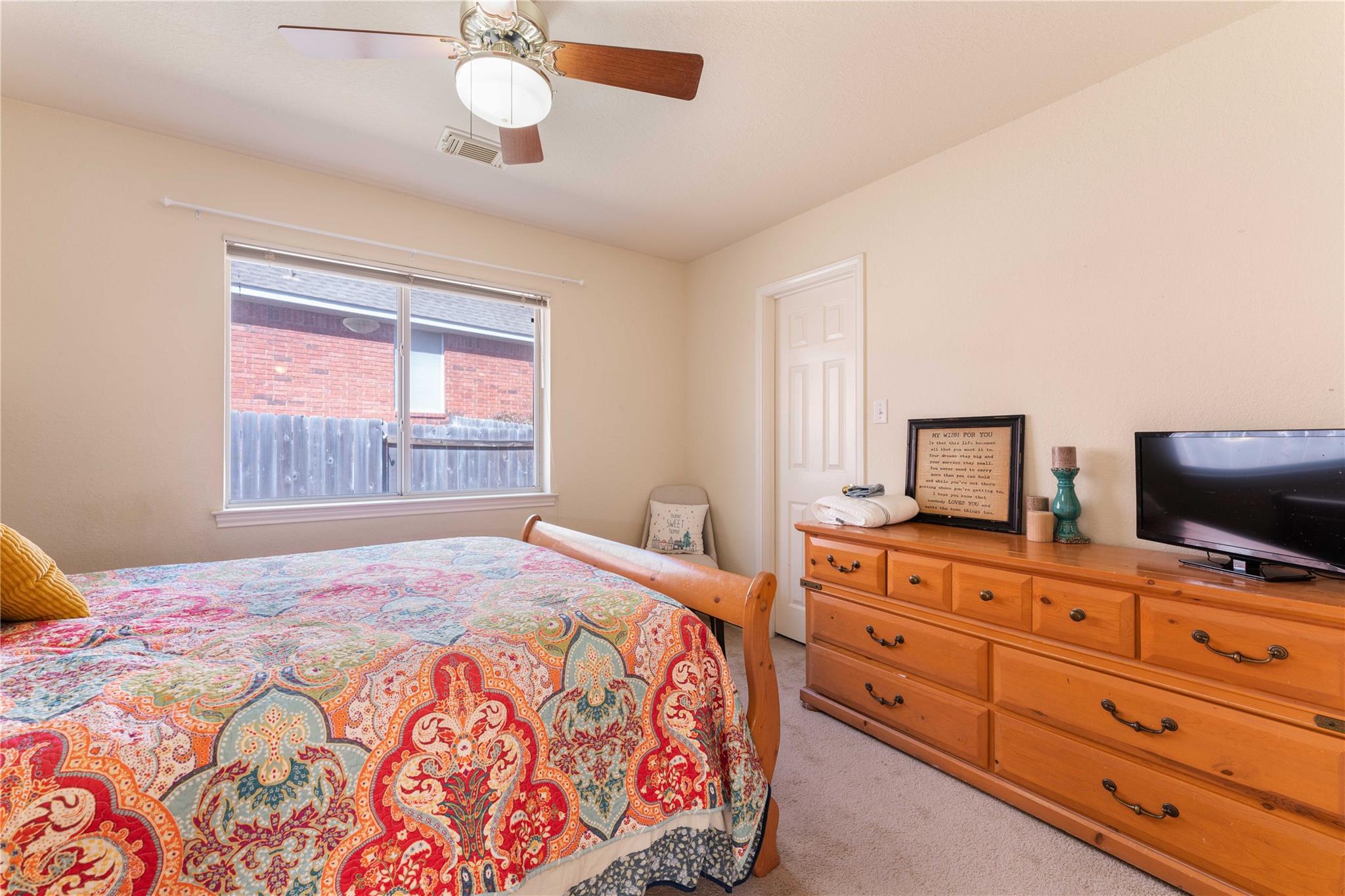 5559456 Property Photo 19