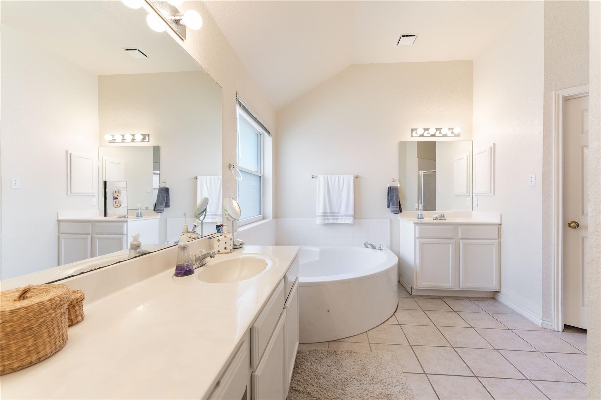 5559456 Property Photo 21