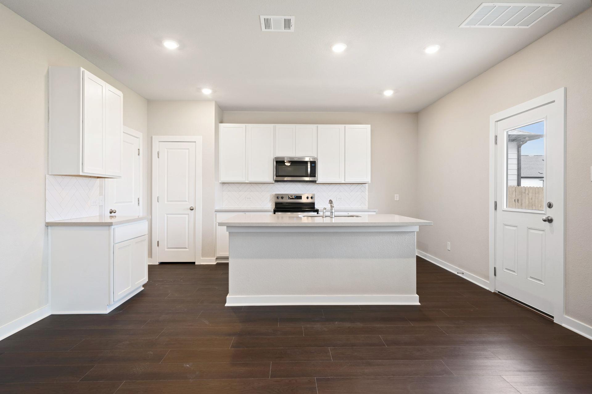 13801 Ryan Range Ln Property Photo 5