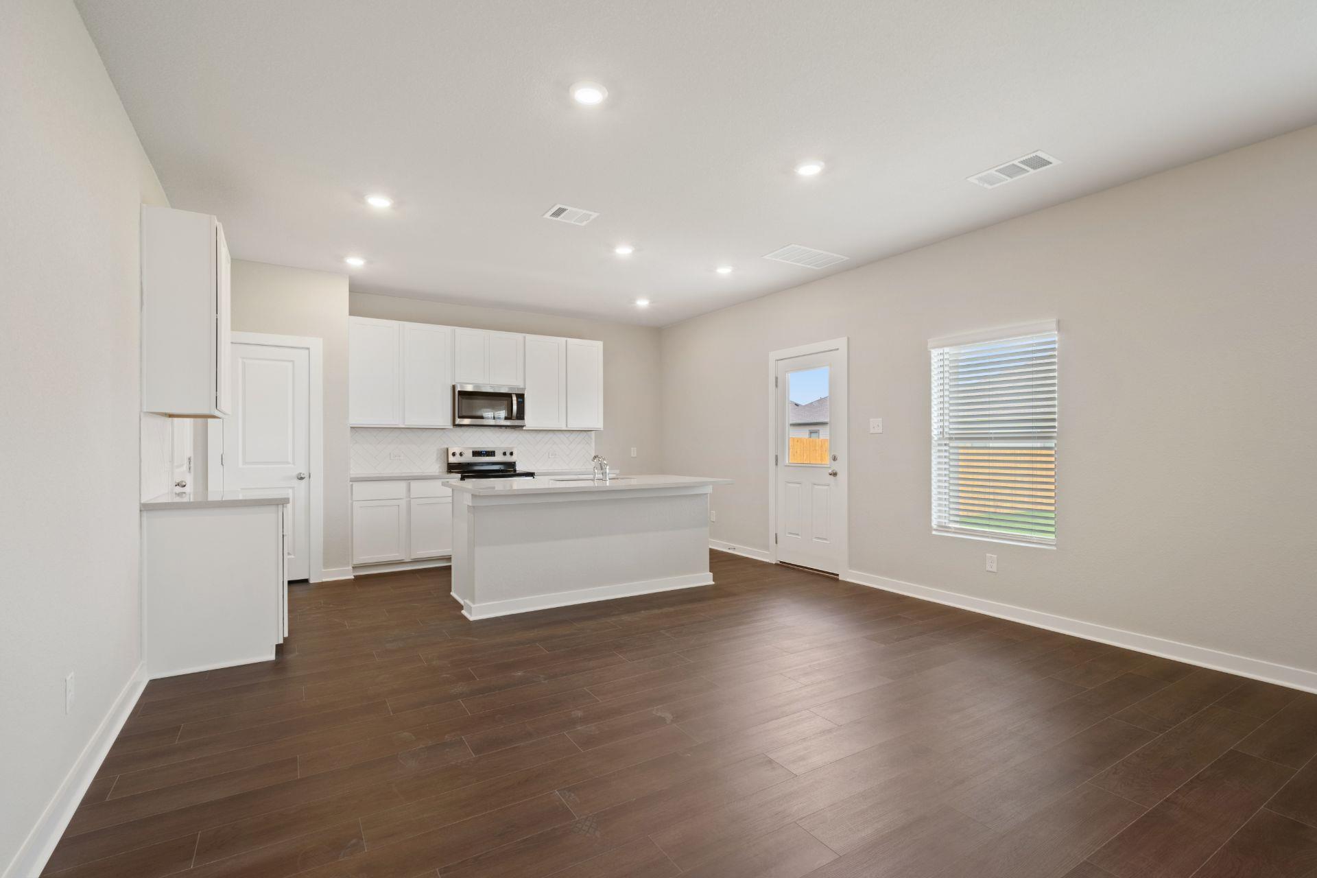 13801 Ryan Range Ln Property Photo 7