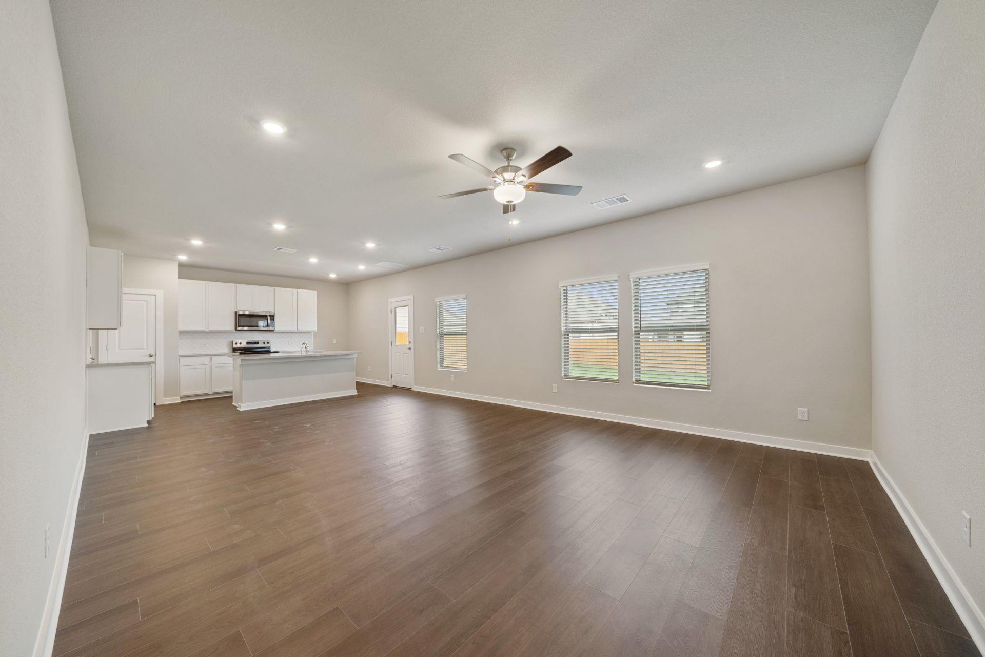 13801 Ryan Range Ln Property Photo 9