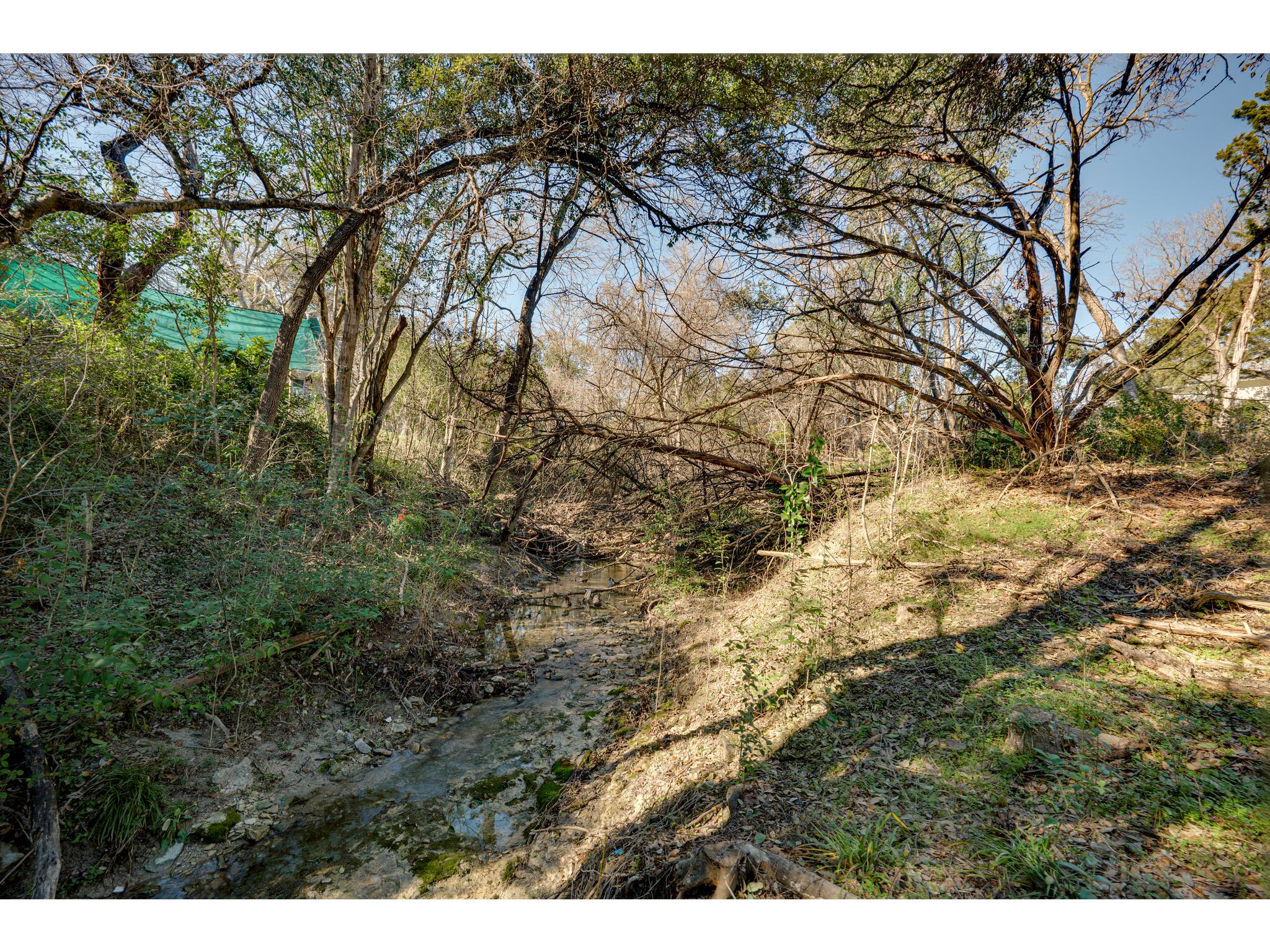 11622 February Dr Property Photo 3