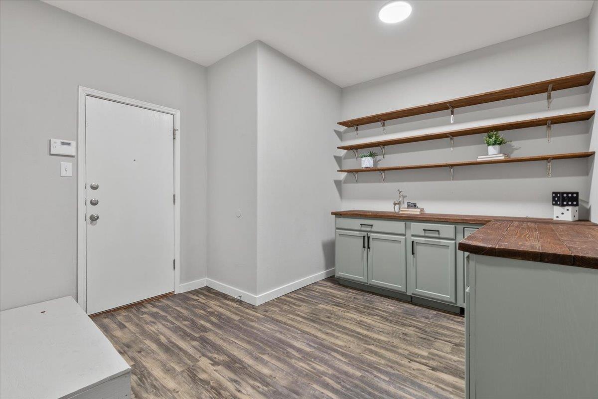 513 Friendship Cv Property Photo 15