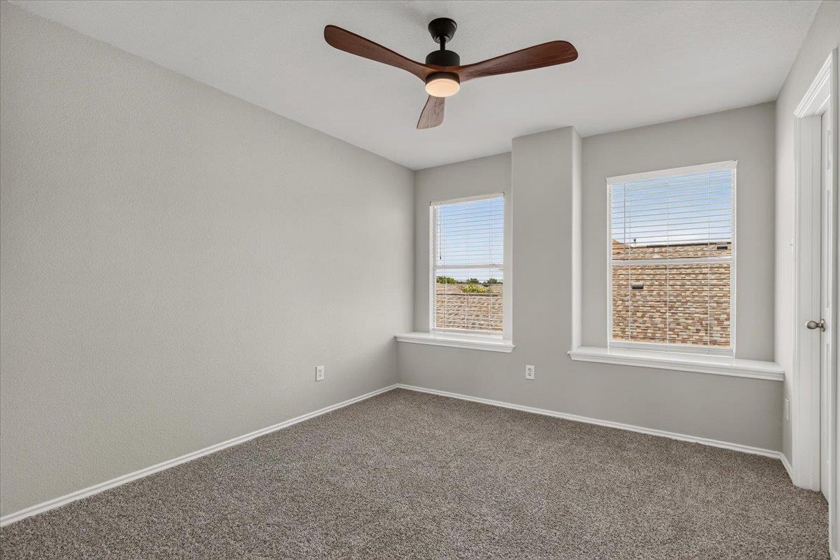 513 Friendship Cv Property Photo 27