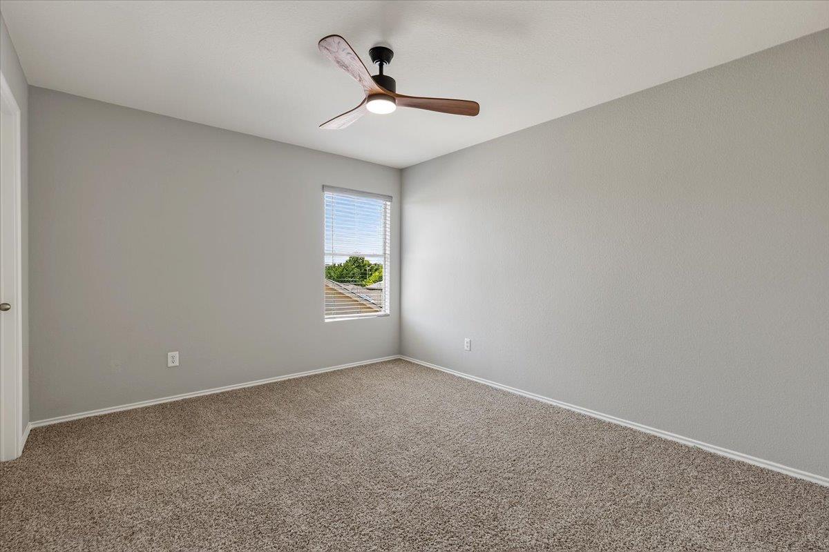 513 Friendship Cv Property Photo 28