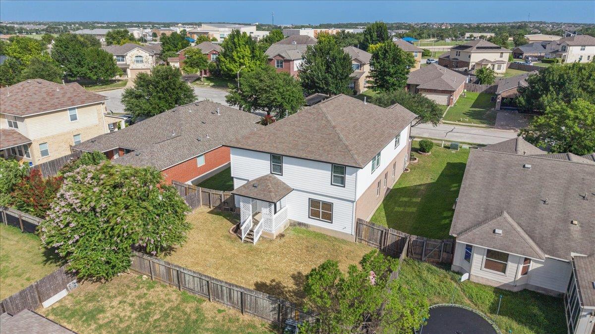 513 Friendship Cv Property Photo 35