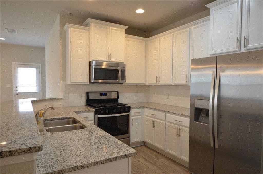 2304 S Lakeline Blvd #243 Property Photo 3