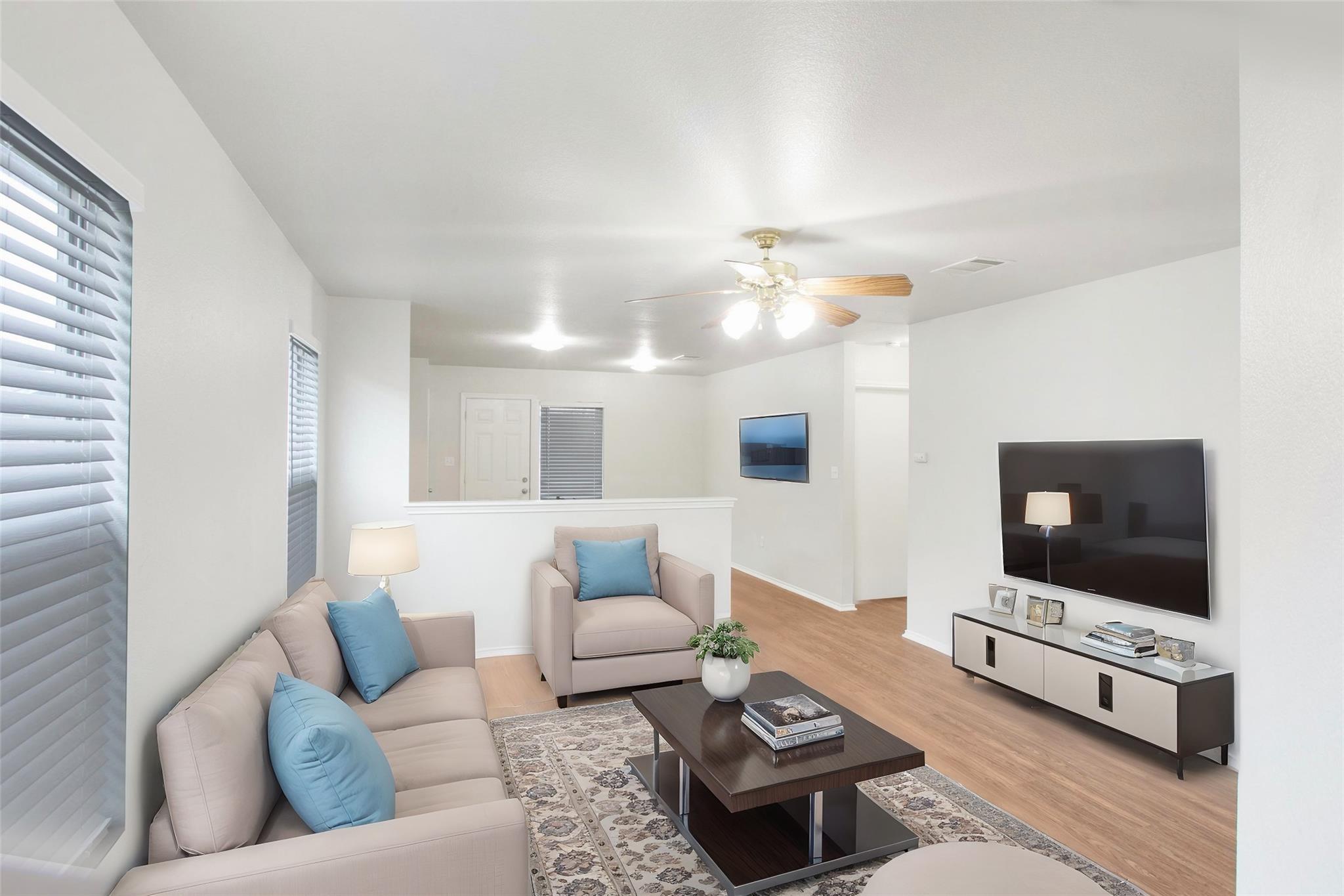 12504 Mexicana Cv Property Photo 2