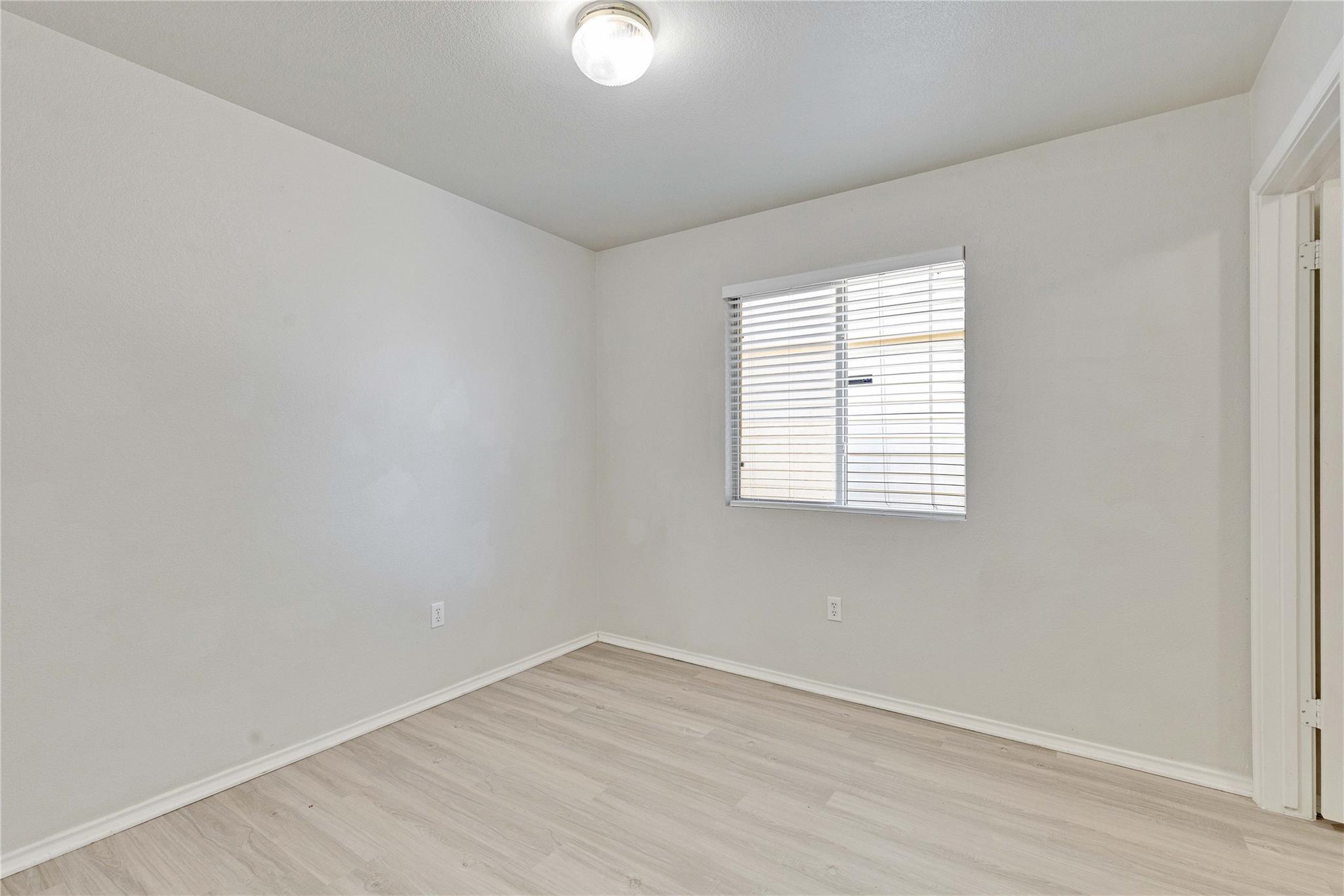 12504 Mexicana Cv Property Photo 12