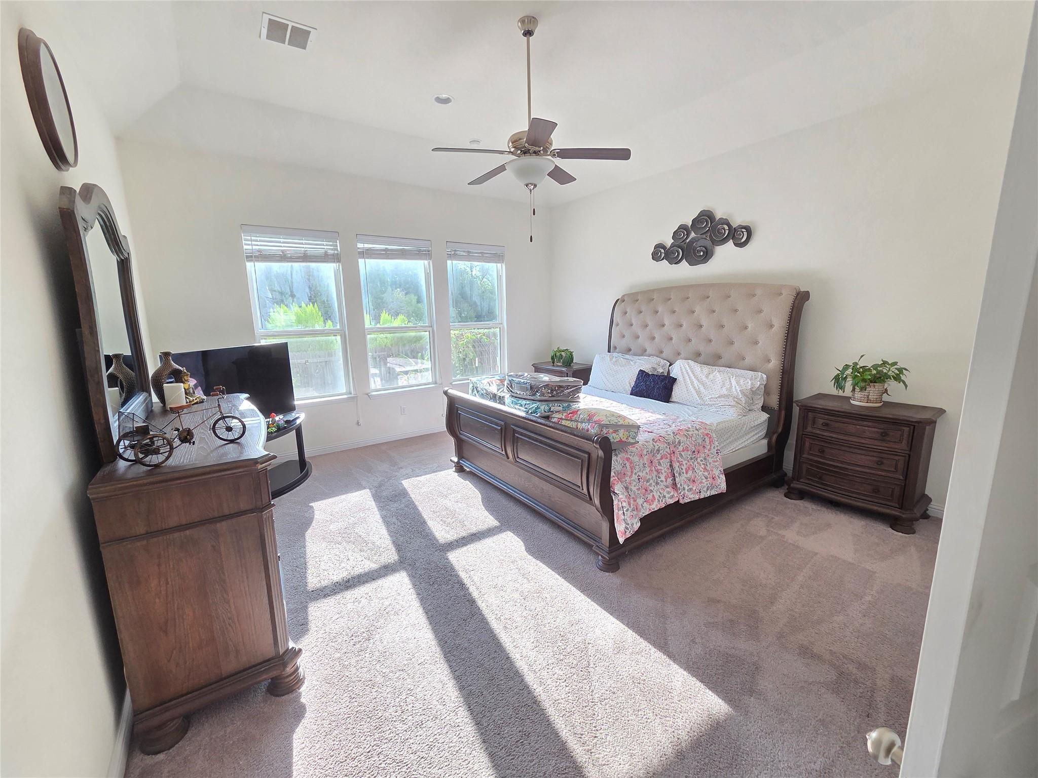 1717 Navajo Song Ln Property Photo 4