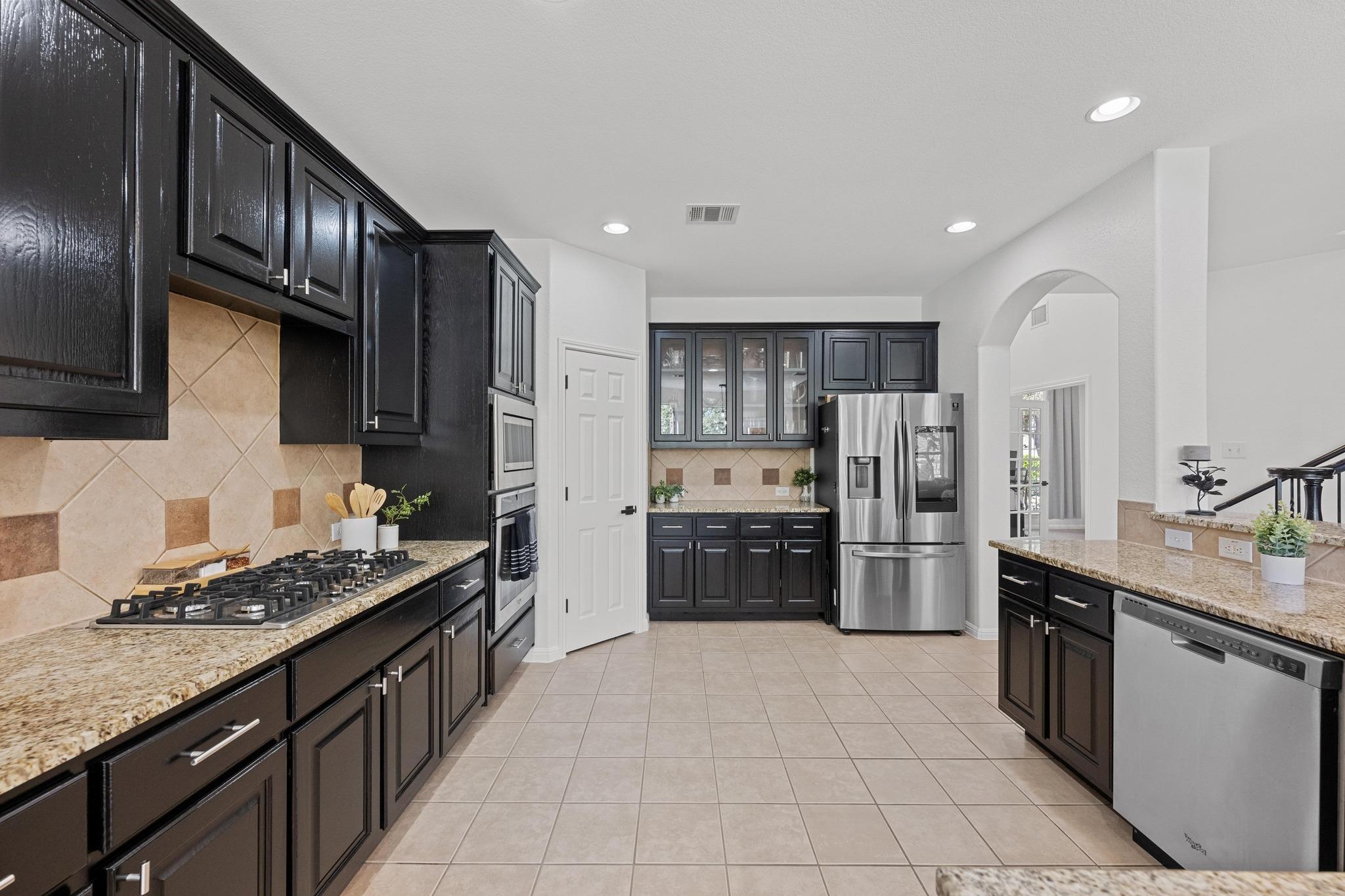 7905 Ladera Verde Dr Property Photo 8