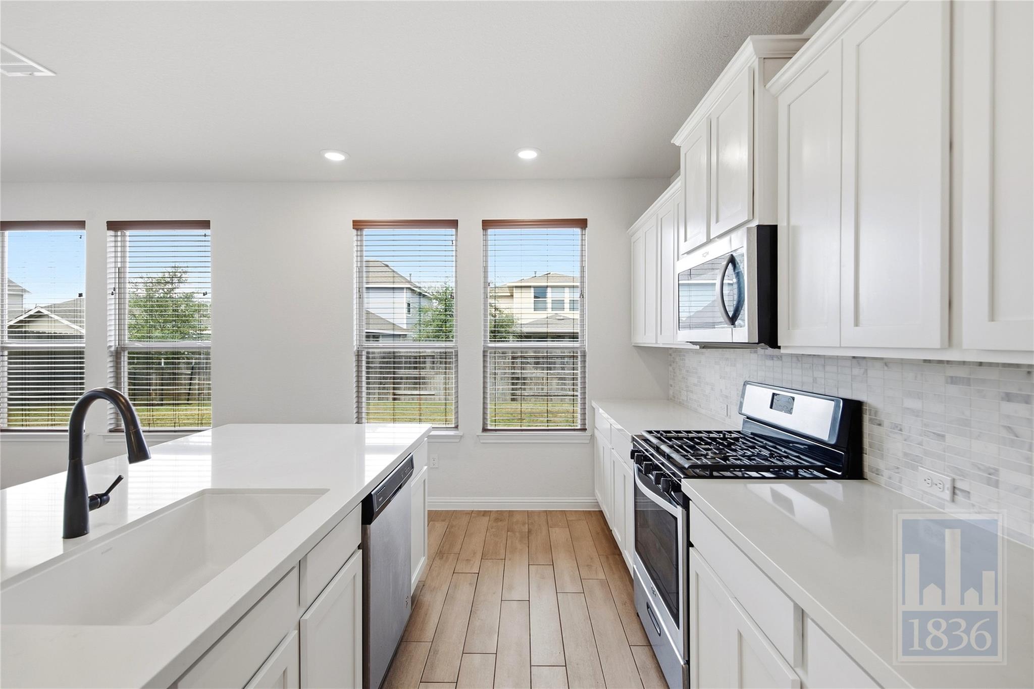 8309 Greyhawk Cv Property Photo 12