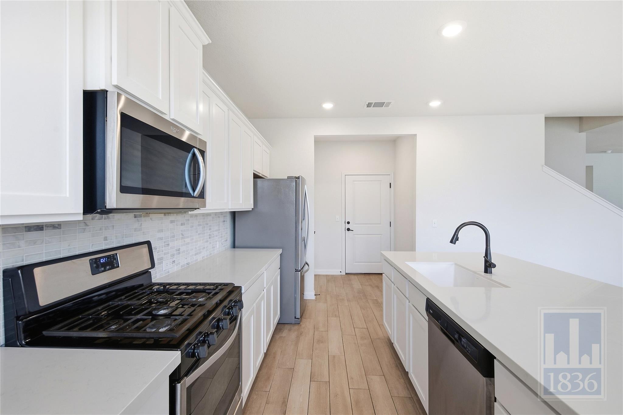 8309 Greyhawk Cv Property Photo 13