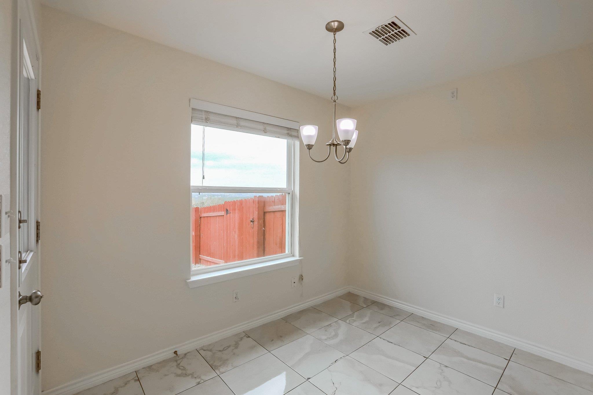20111 Travis Dr #b Property Photo 10
