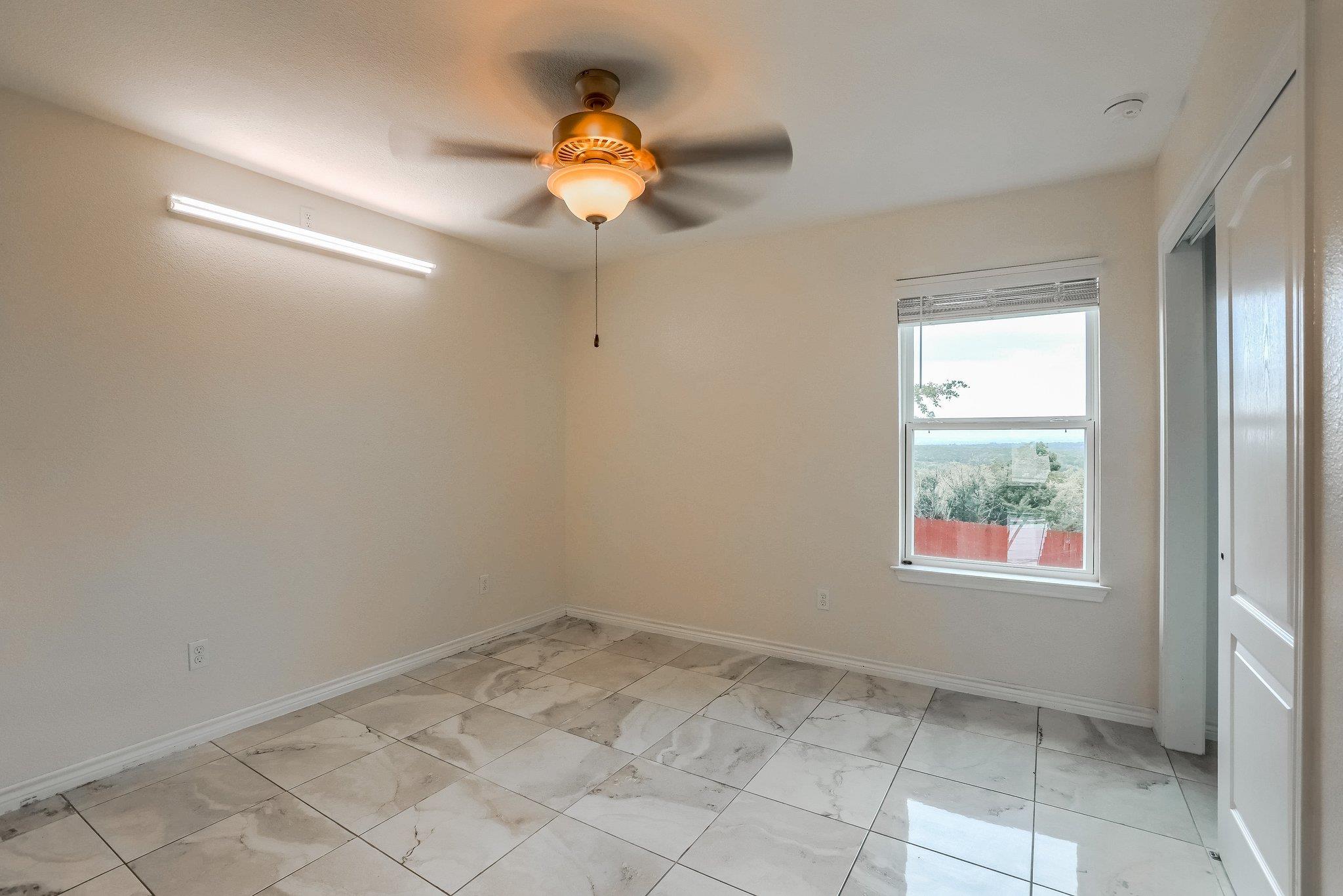 20111 Travis Dr #b Property Photo 14