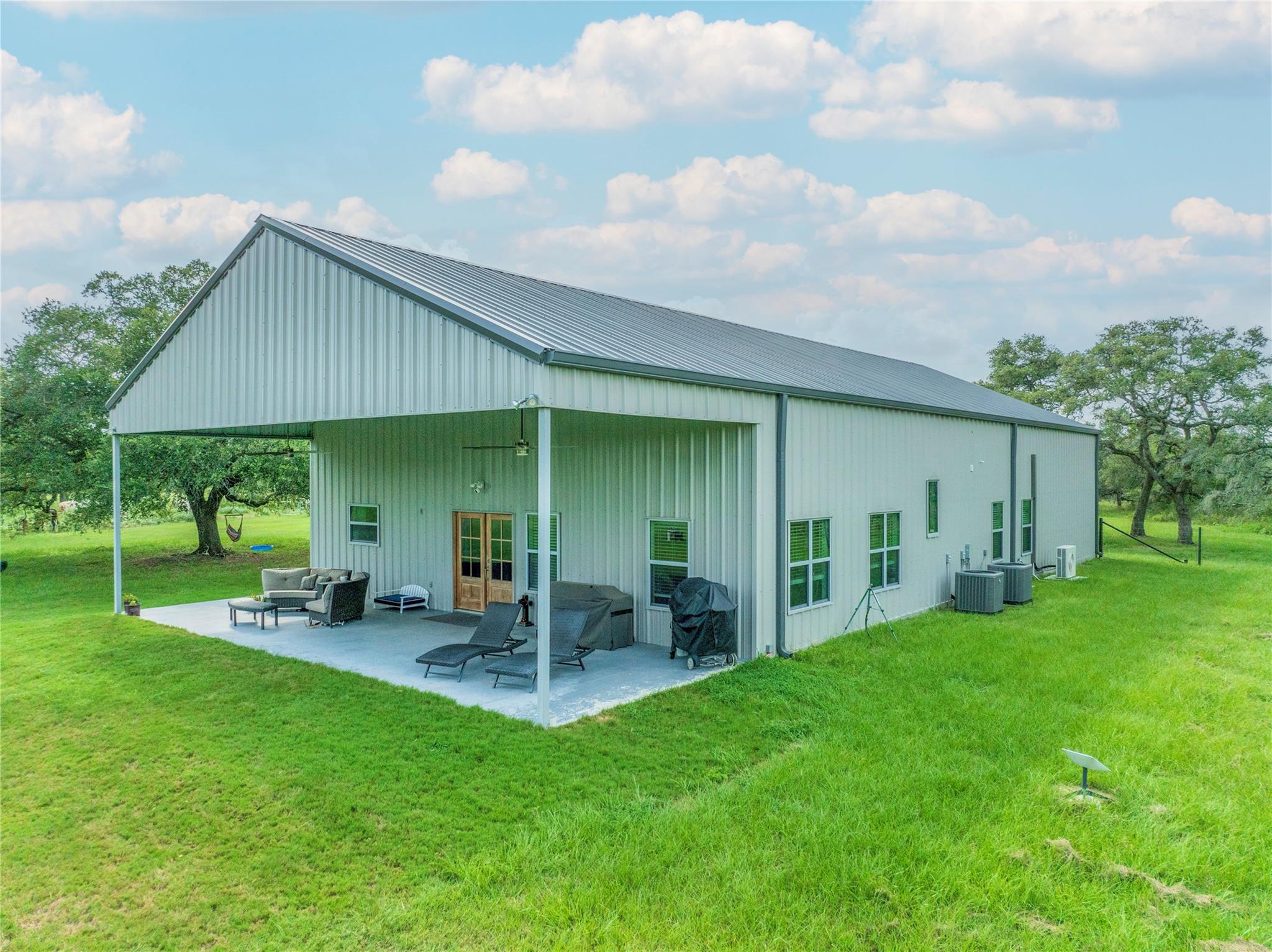 15545 Tx-111 None E Property Photo 4